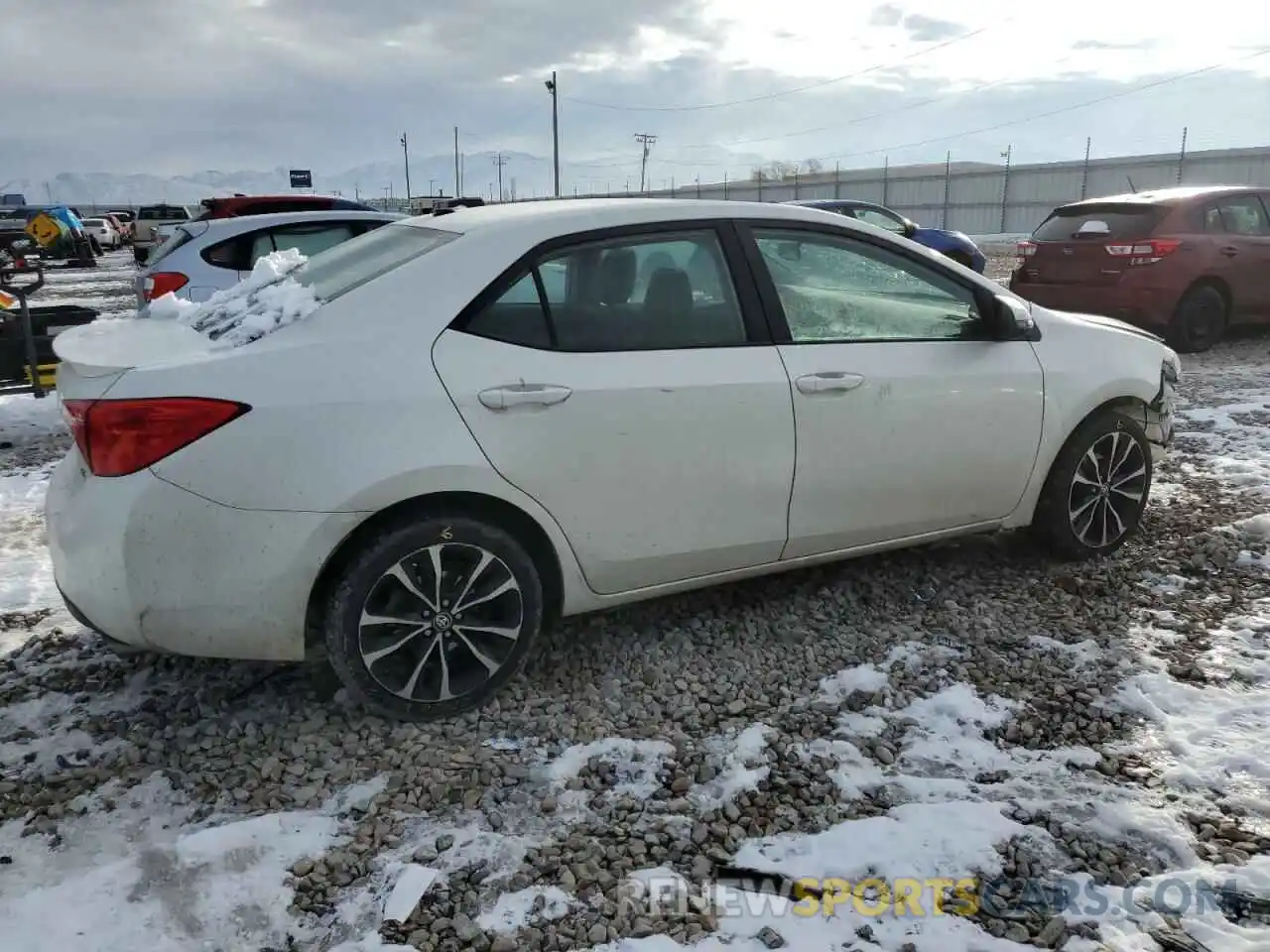 3 Photograph of a damaged car 5YFBURHE4KP863250 TOYOTA COROLLA 2019