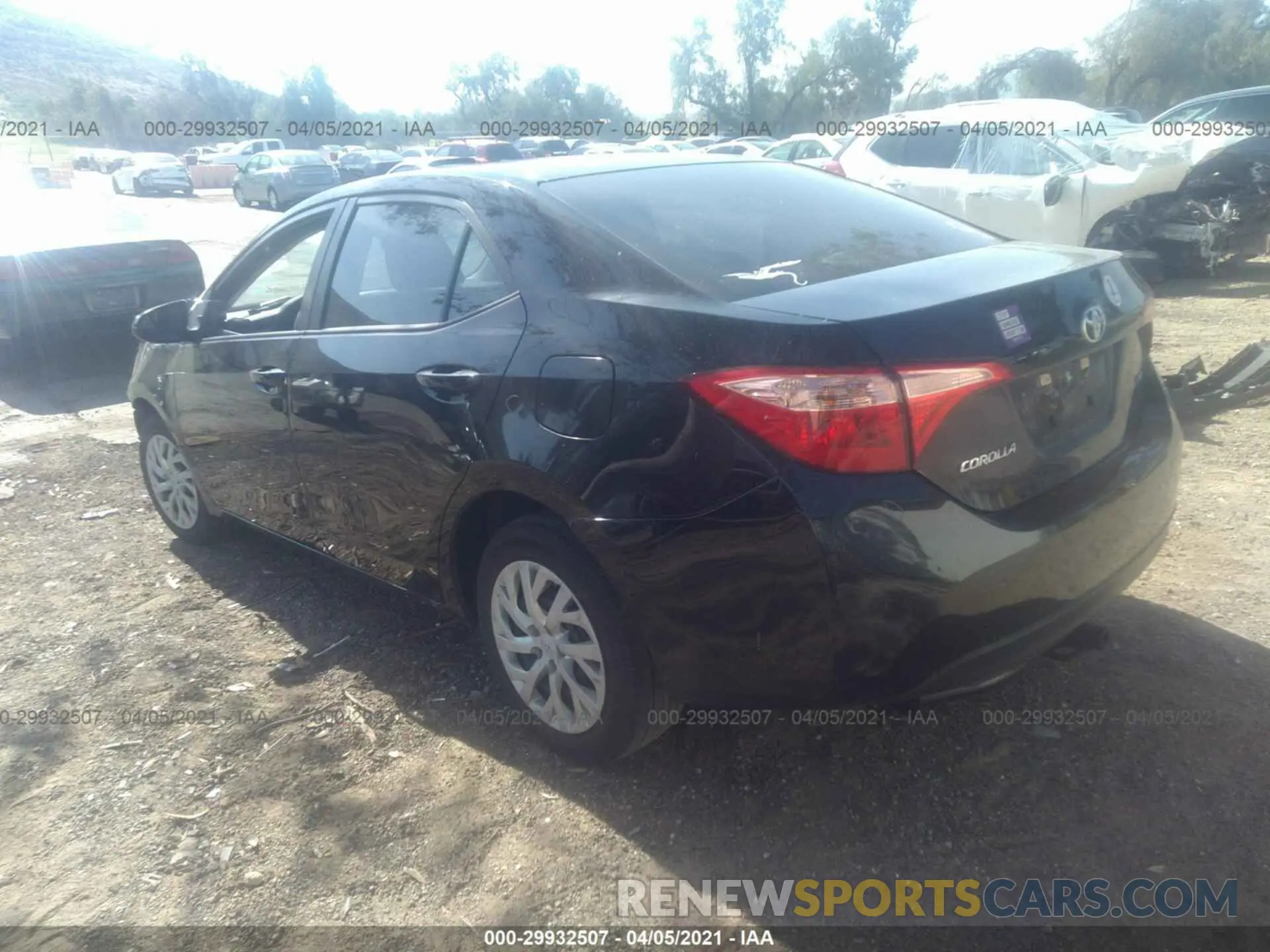 3 Photograph of a damaged car 5YFBURHE4KP865841 TOYOTA COROLLA 2019