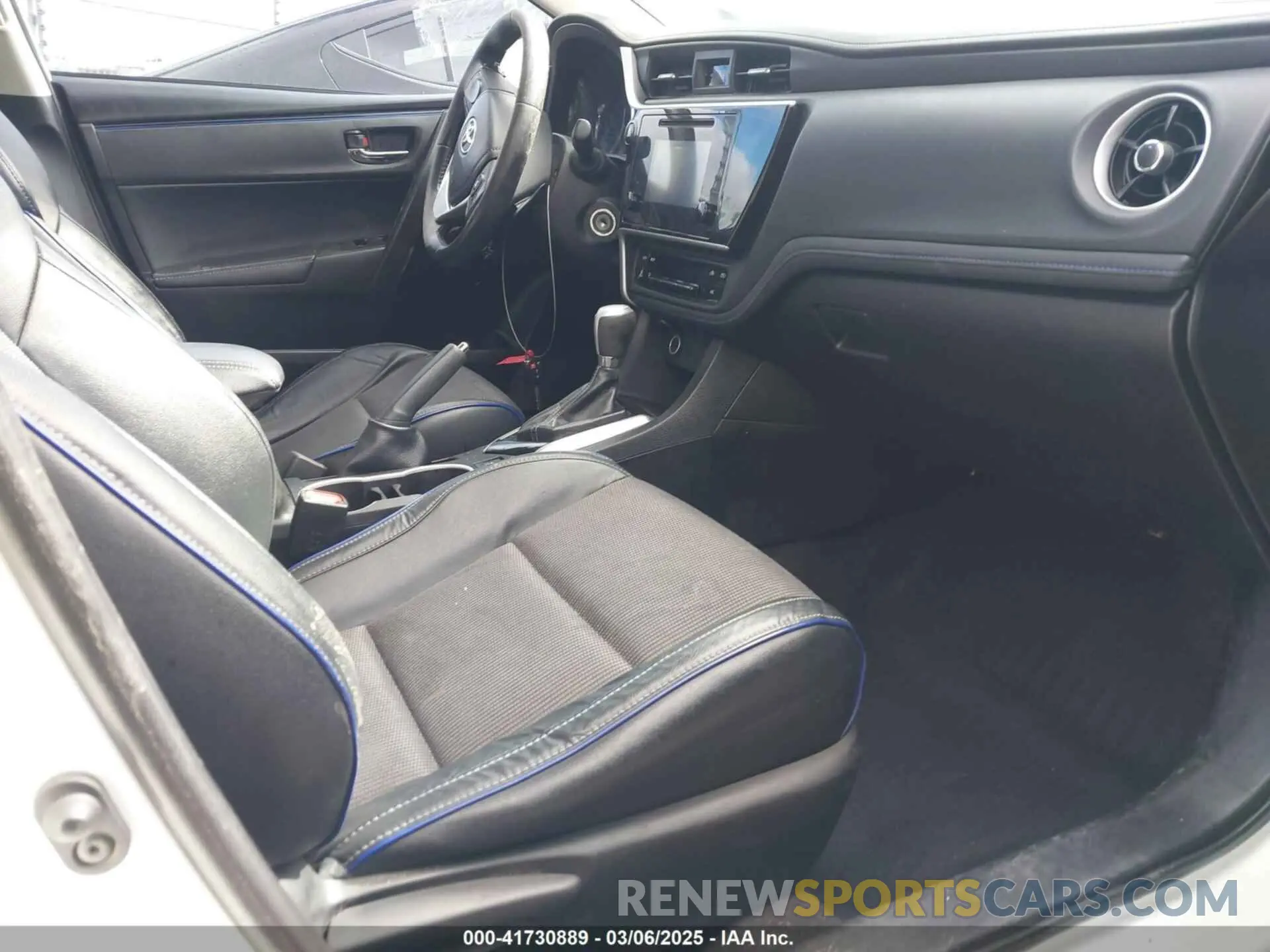 5 Photograph of a damaged car 5YFBURHE4KP867217 TOYOTA COROLLA 2019