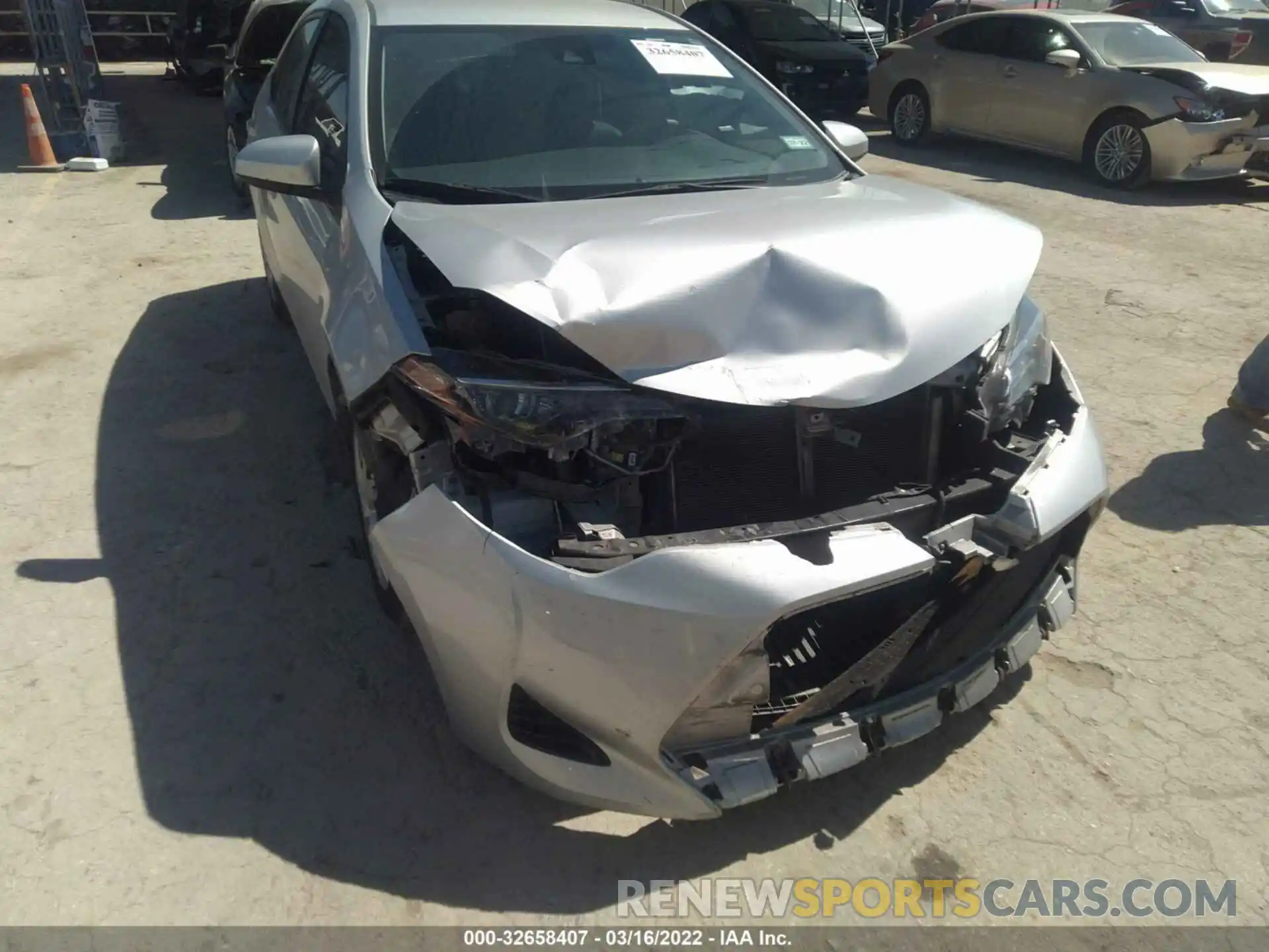 6 Photograph of a damaged car 5YFBURHE4KP868691 TOYOTA COROLLA 2019