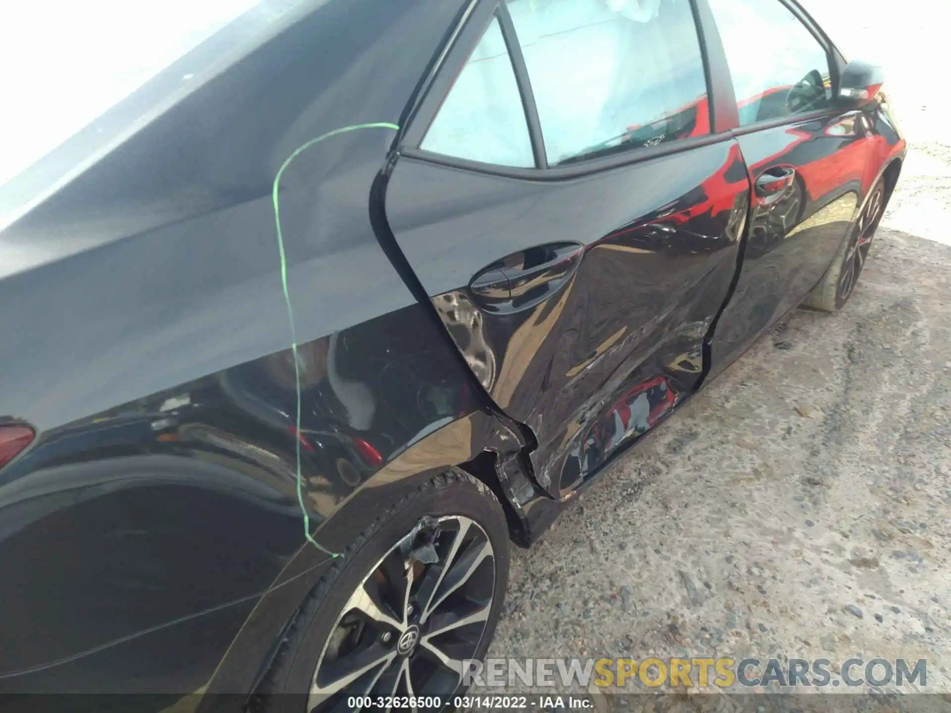 6 Photograph of a damaged car 5YFBURHE4KP871445 TOYOTA COROLLA 2019