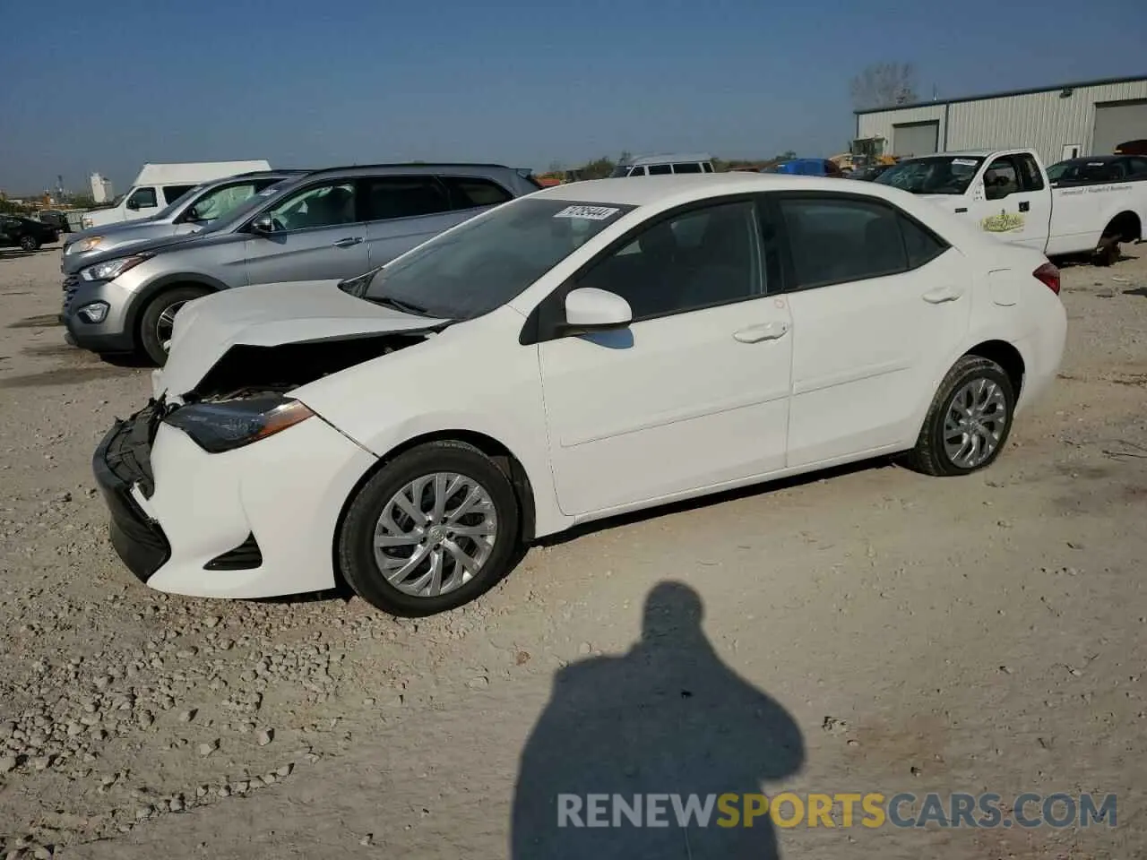1 Photograph of a damaged car 5YFBURHE4KP872367 TOYOTA COROLLA 2019