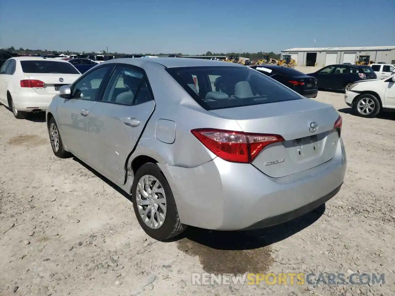 3 Photograph of a damaged car 5YFBURHE4KP873180 TOYOTA COROLLA 2019