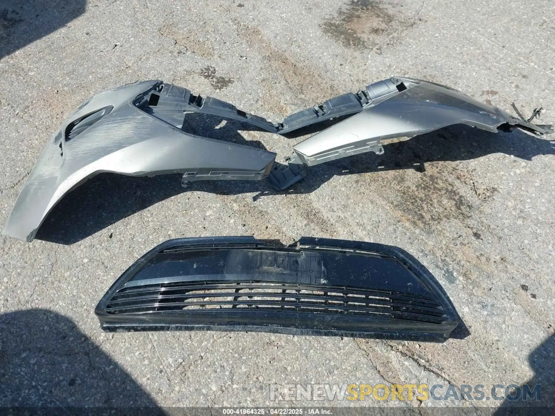 12 Photograph of a damaged car 5YFBURHE4KP873647 TOYOTA COROLLA 2019