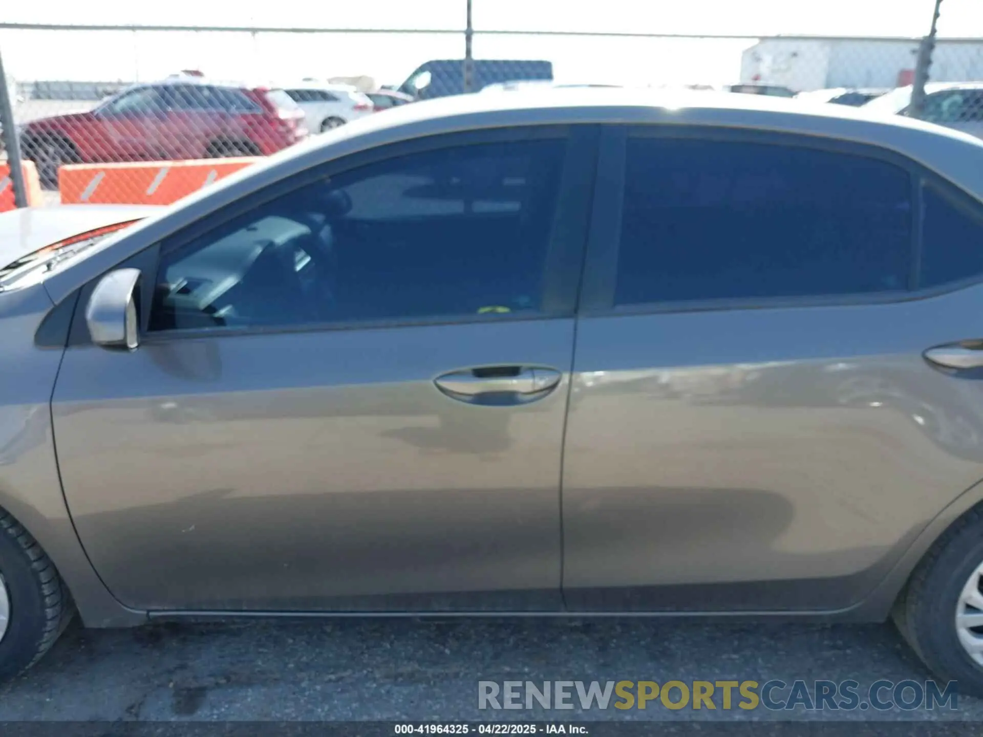 15 Photograph of a damaged car 5YFBURHE4KP873647 TOYOTA COROLLA 2019