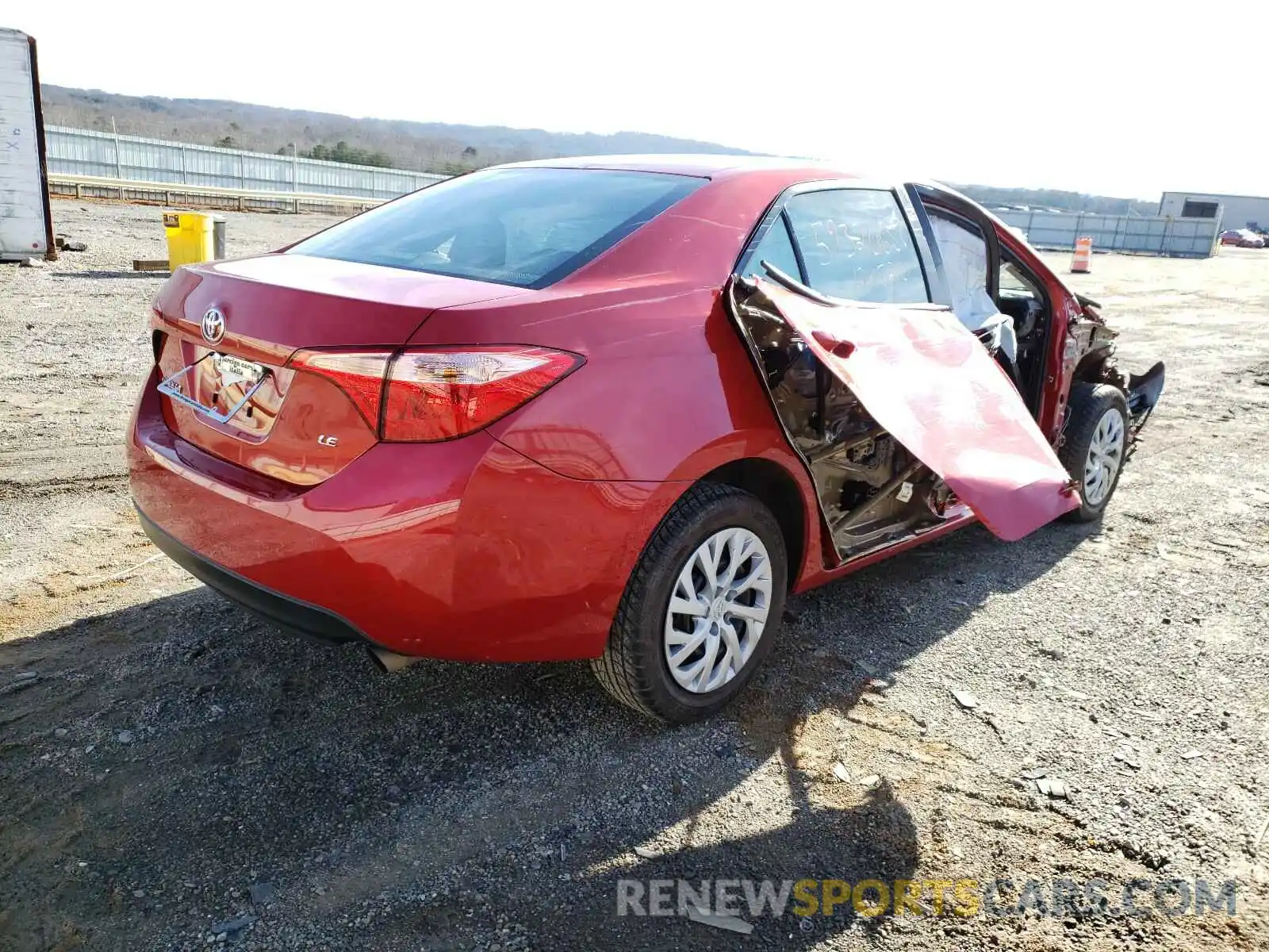 4 Photograph of a damaged car 5YFBURHE4KP875592 TOYOTA COROLLA 2019