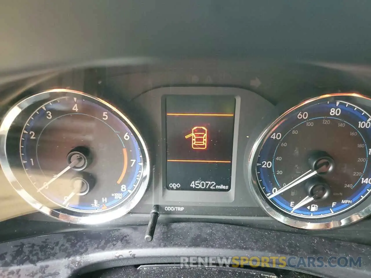 9 Photograph of a damaged car 5YFBURHE4KP880100 TOYOTA COROLLA 2019