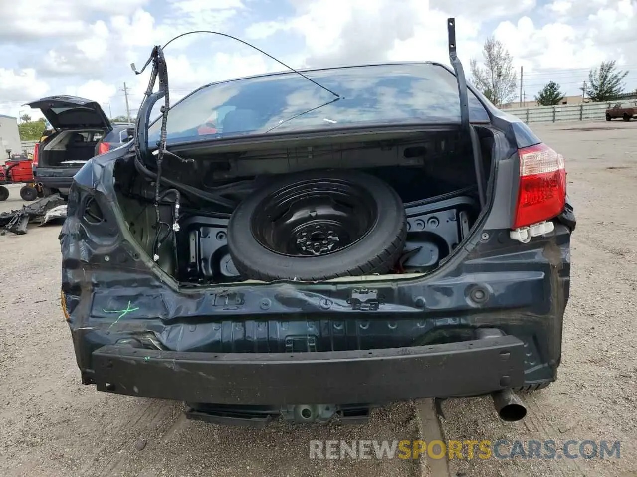 6 Photograph of a damaged car 5YFBURHE4KP880842 TOYOTA COROLLA 2019