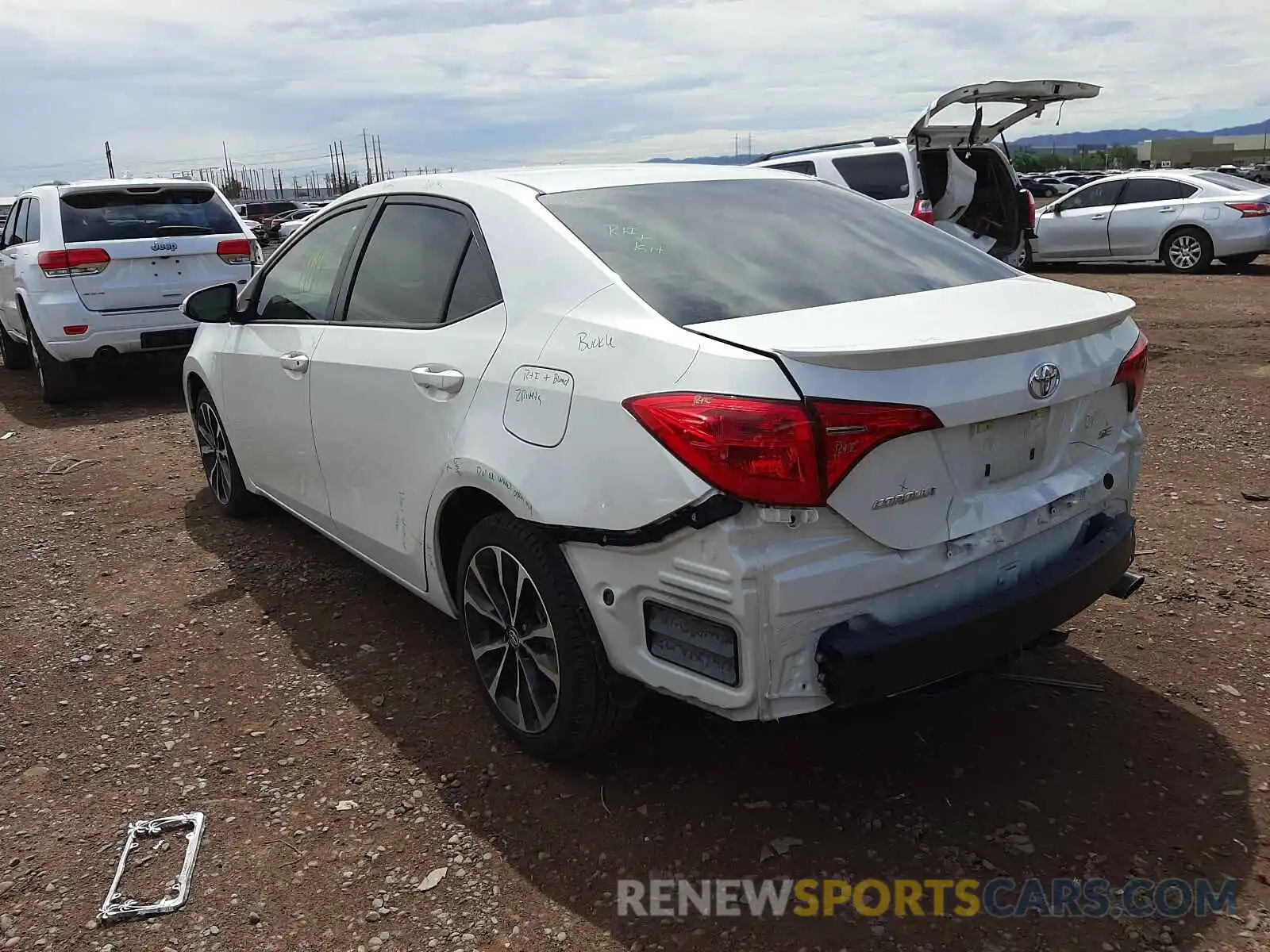 3 Photograph of a damaged car 5YFBURHE4KP881196 TOYOTA COROLLA 2019