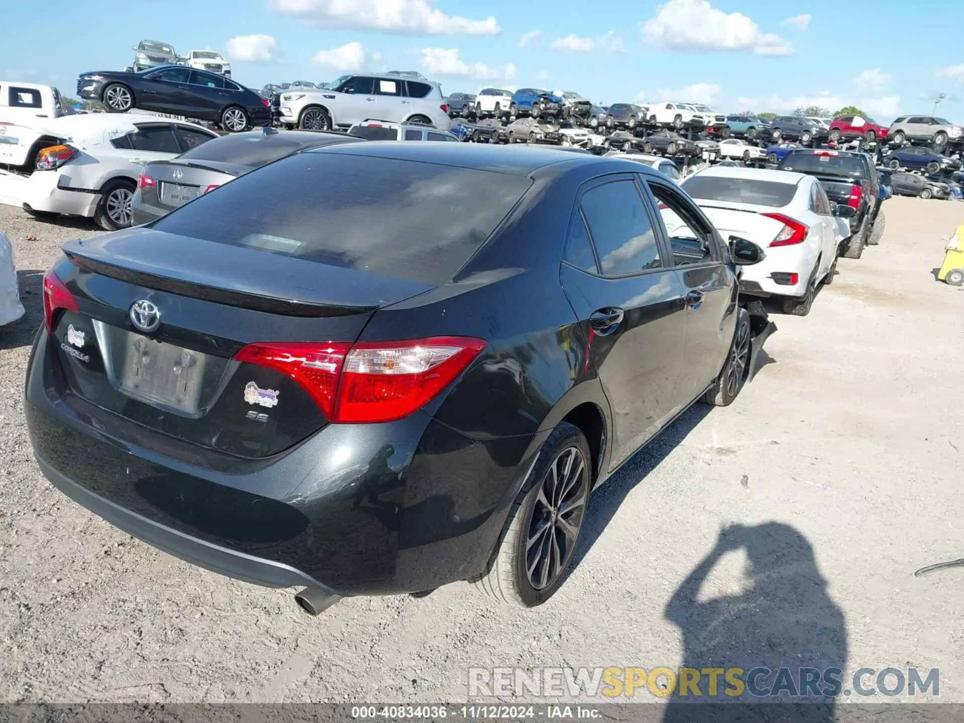 4 Photograph of a damaged car 5YFBURHE4KP884535 TOYOTA COROLLA 2019