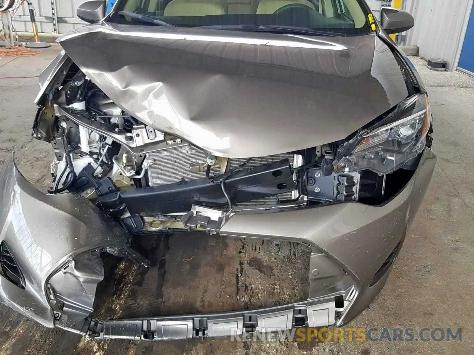 7 Photograph of a damaged car 5YFBURHE4KP886012 TOYOTA COROLLA 2019