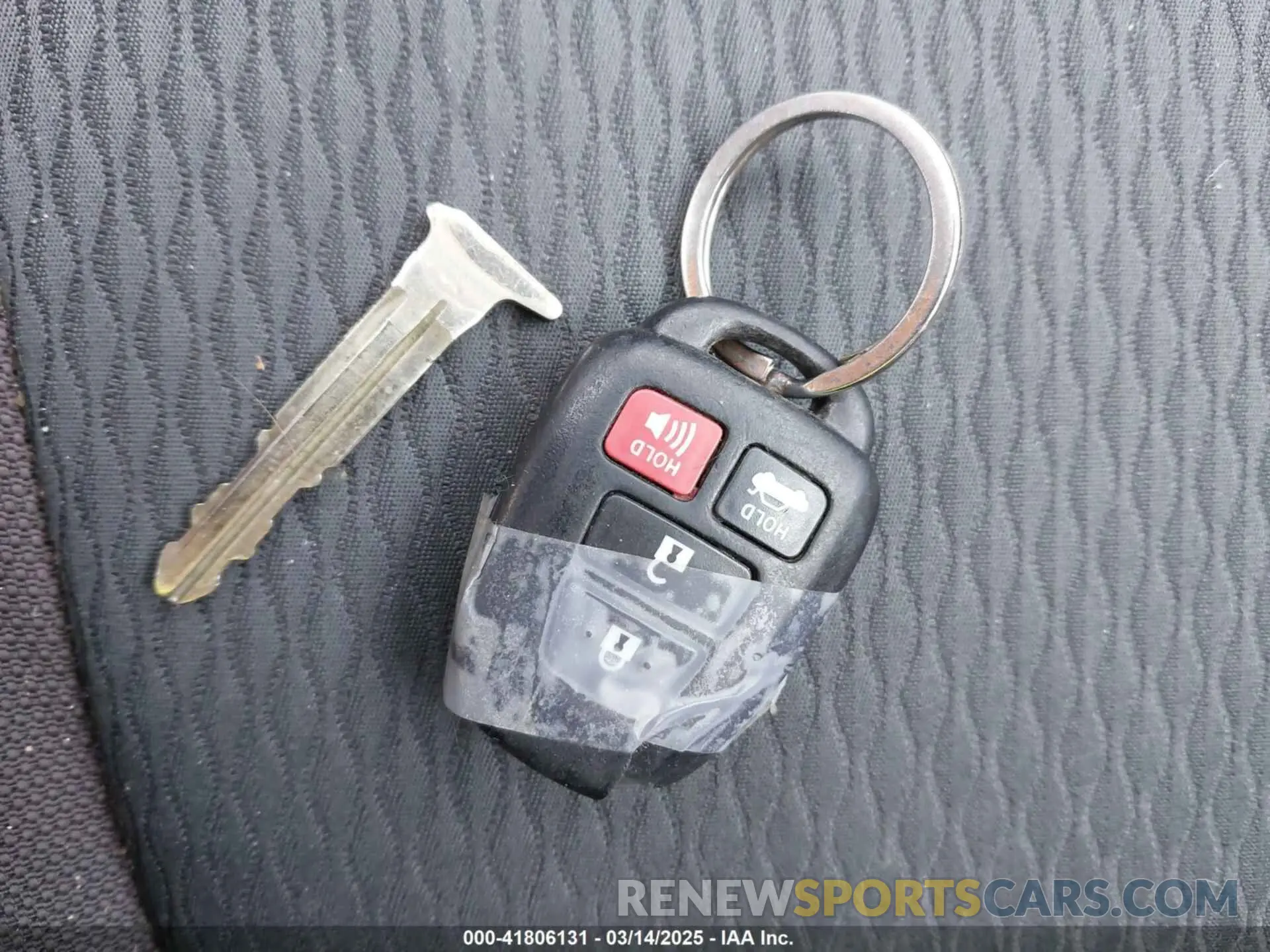 11 Photograph of a damaged car 5YFBURHE4KP891033 TOYOTA COROLLA 2019