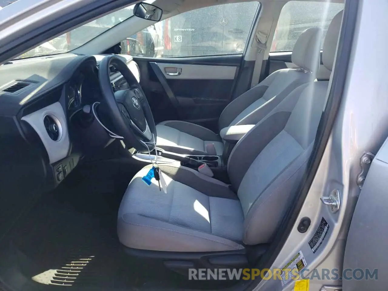 7 Photograph of a damaged car 5YFBURHE4KP891632 TOYOTA COROLLA 2019