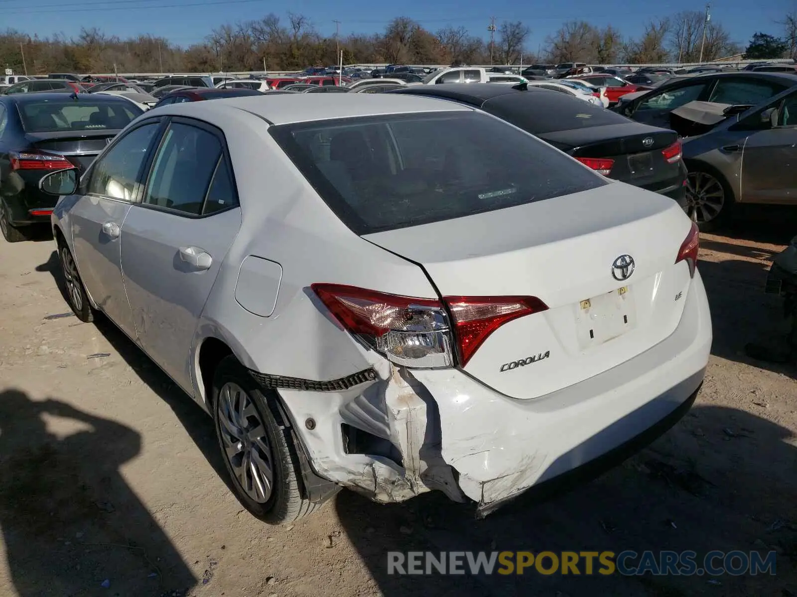 9 Photograph of a damaged car 5YFBURHE4KP893901 TOYOTA COROLLA 2019