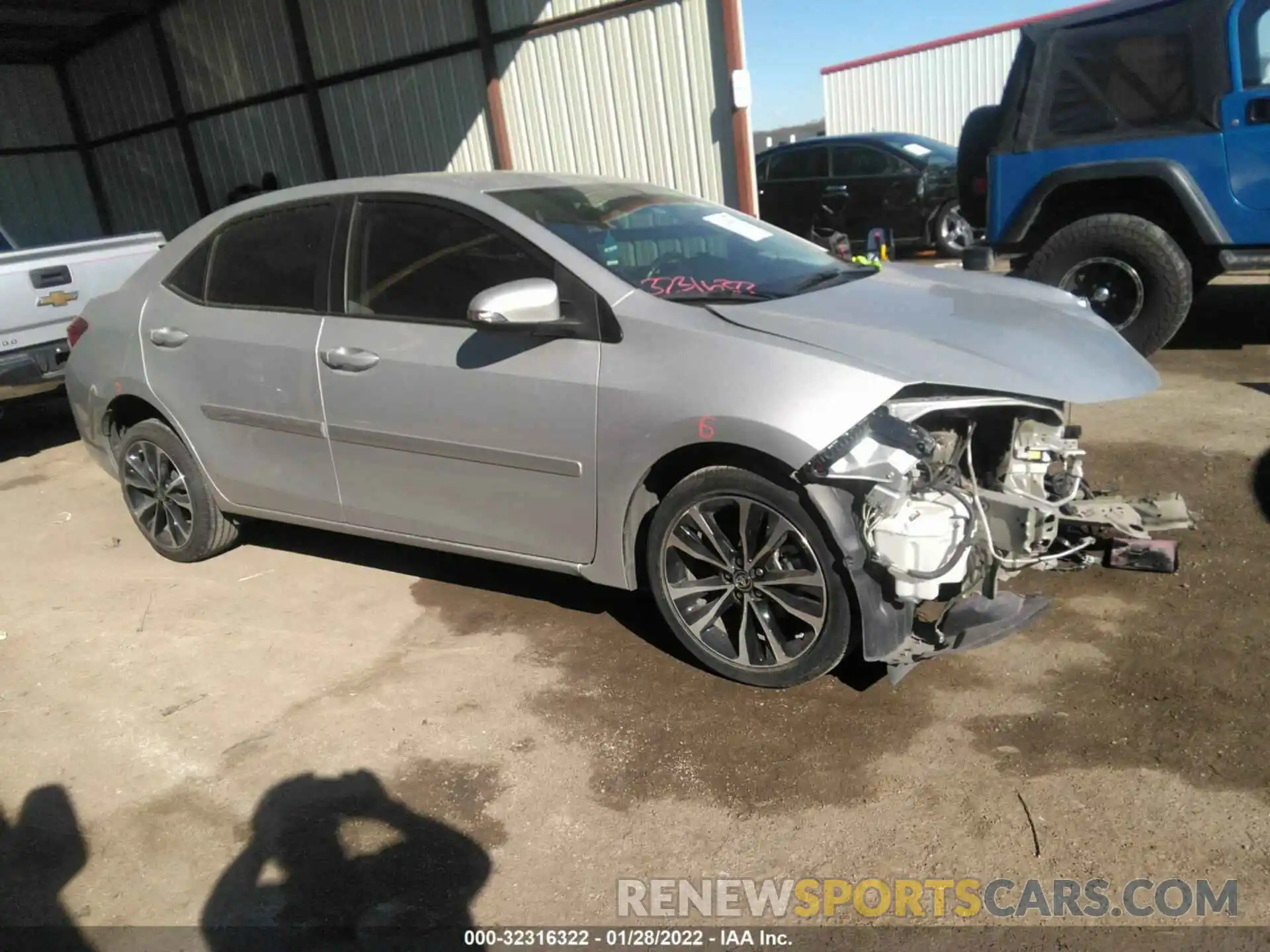 1 Photograph of a damaged car 5YFBURHE4KP895132 TOYOTA COROLLA 2019