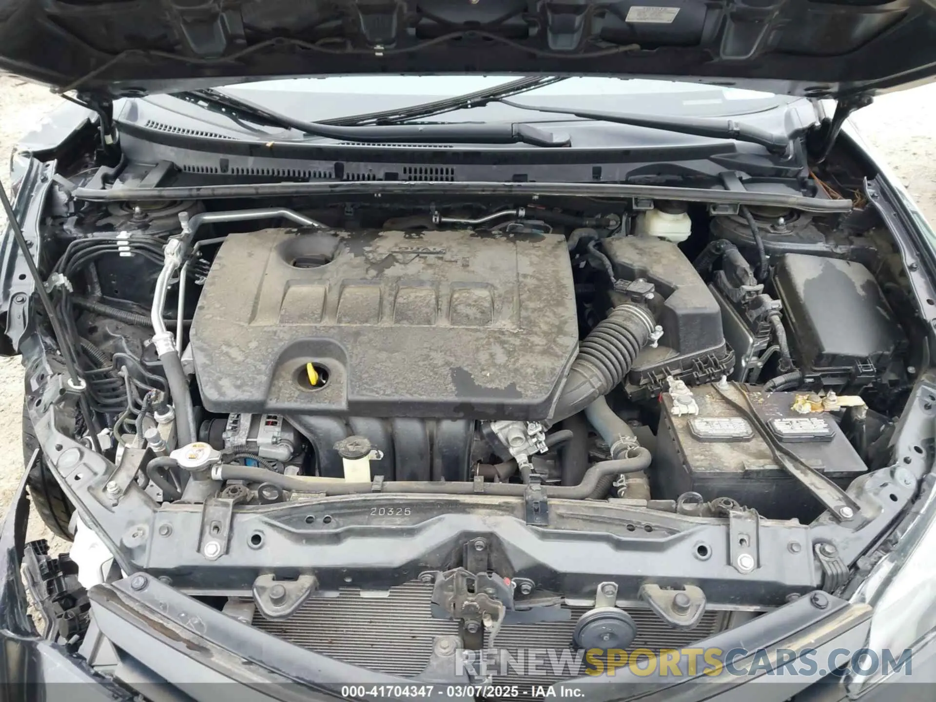 10 Photograph of a damaged car 5YFBURHE4KP895647 TOYOTA COROLLA 2019