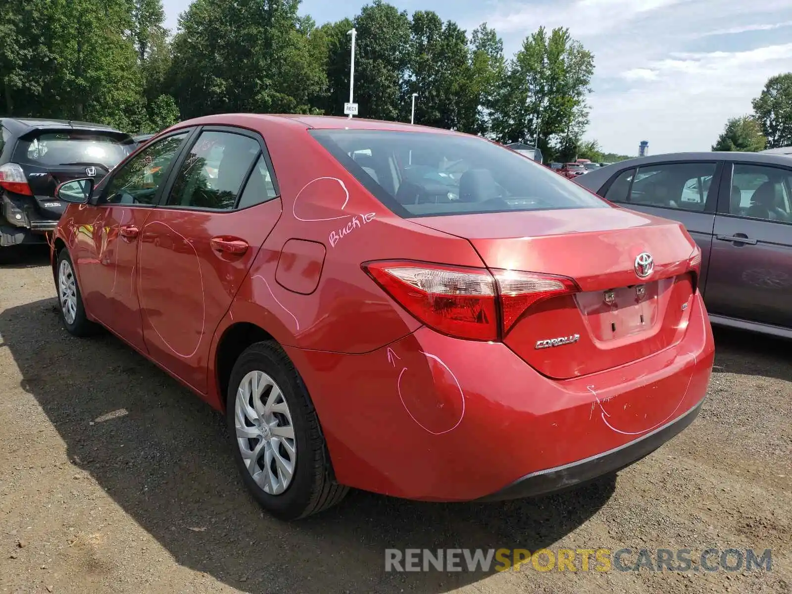 3 Photograph of a damaged car 5YFBURHE4KP895969 TOYOTA COROLLA 2019