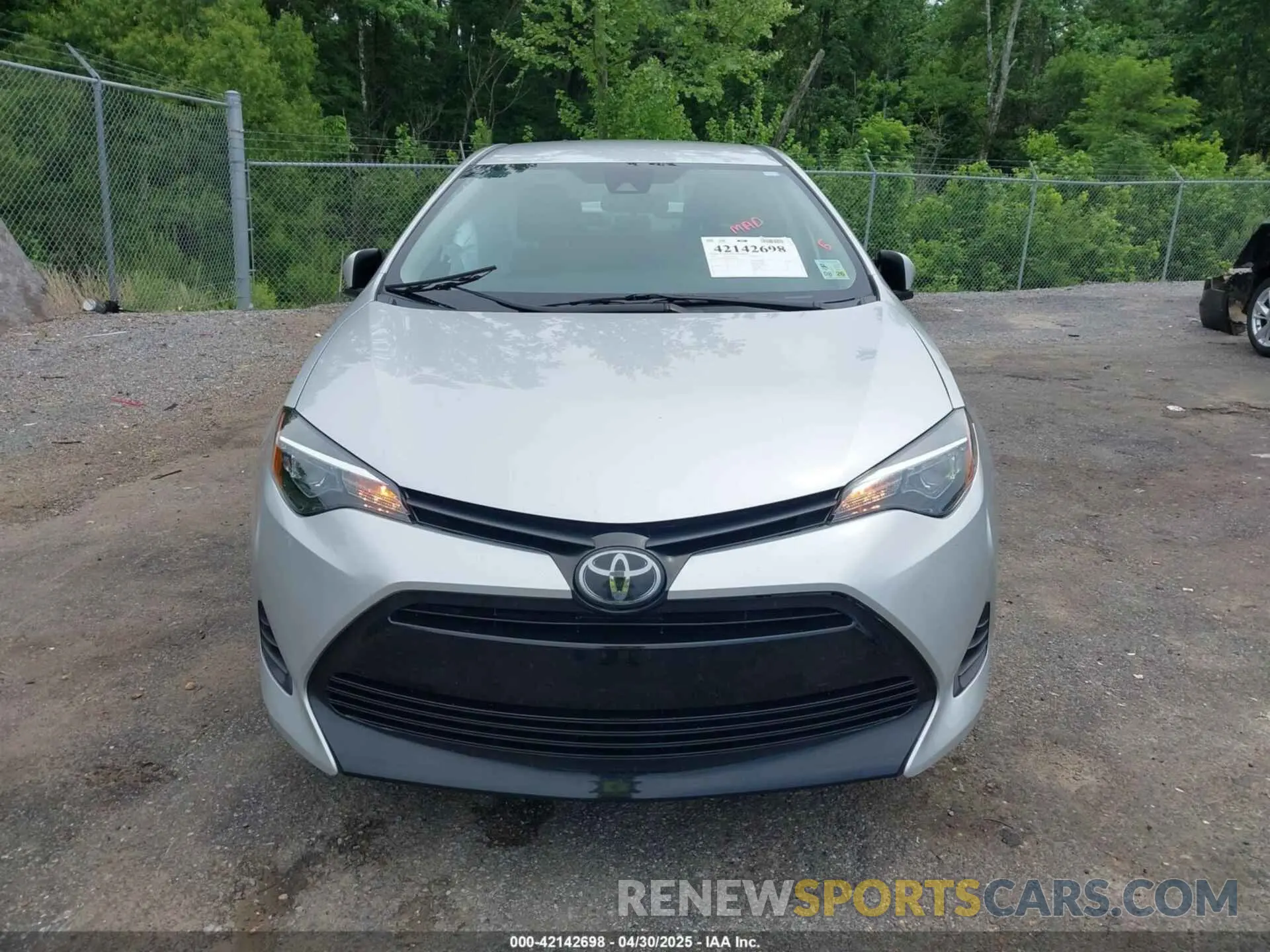 13 Photograph of a damaged car 5YFBURHE4KP898466 TOYOTA COROLLA 2019