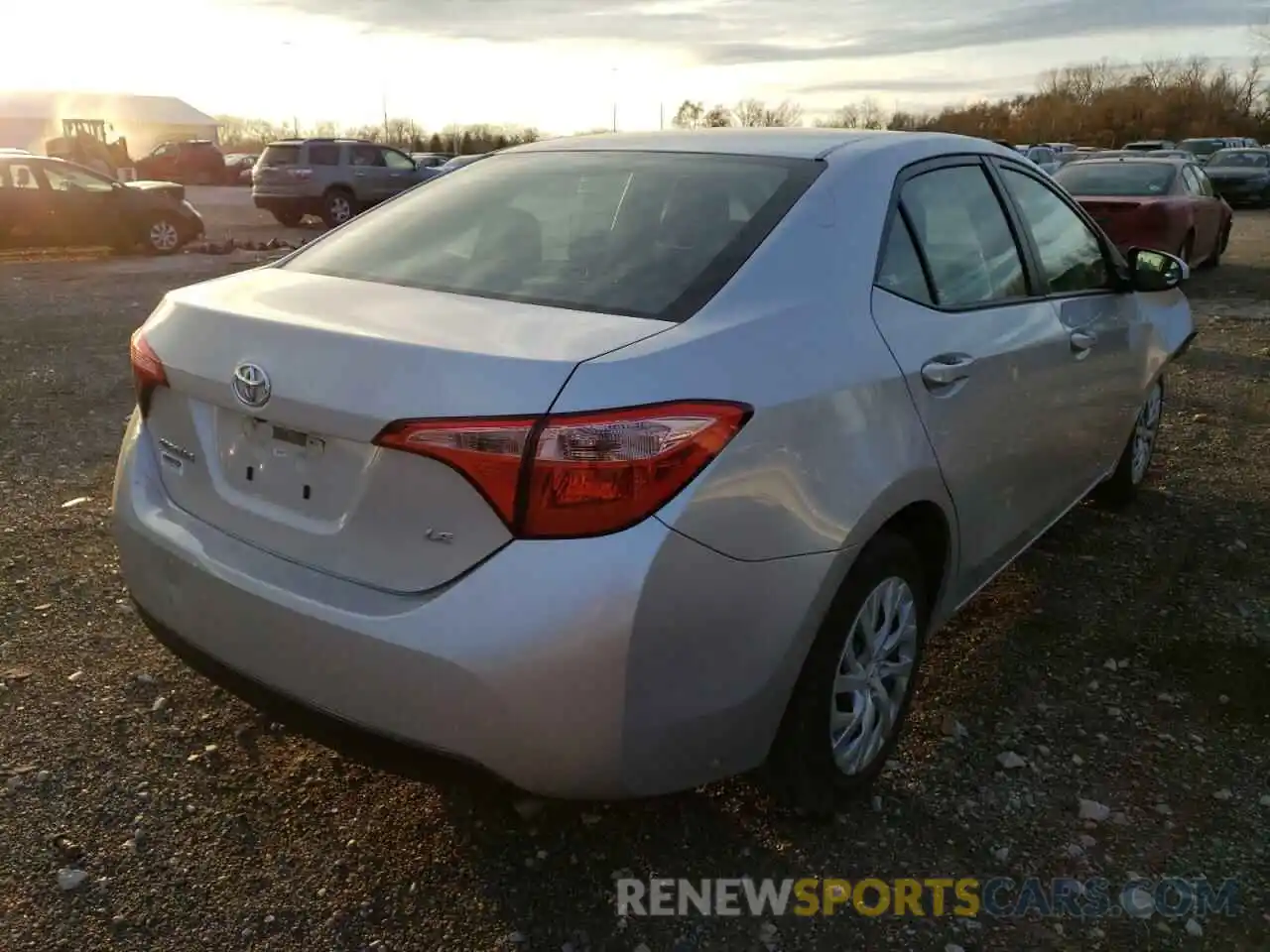 4 Photograph of a damaged car 5YFBURHE4KP899178 TOYOTA COROLLA 2019