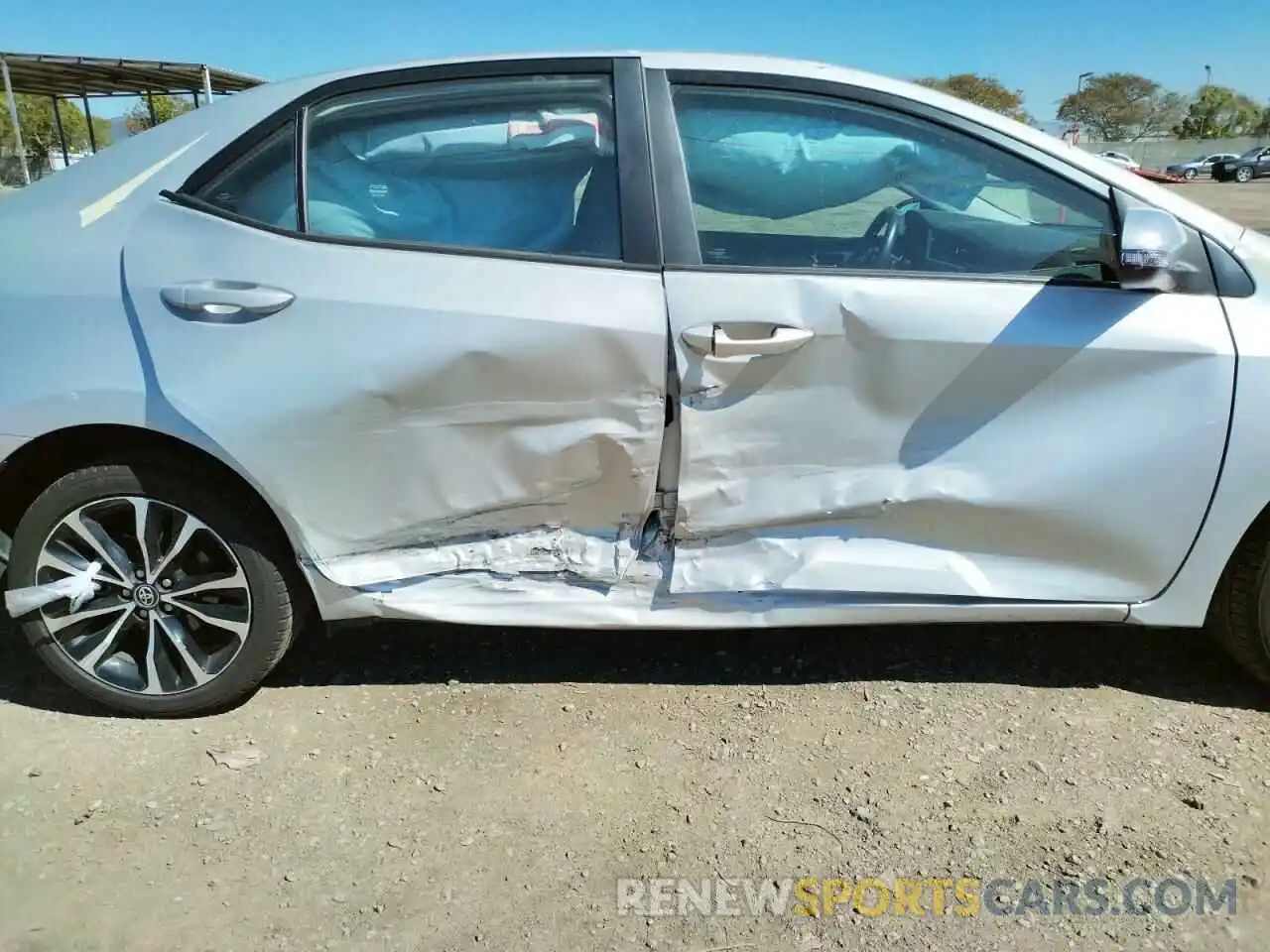 9 Photograph of a damaged car 5YFBURHE4KP900314 TOYOTA COROLLA 2019