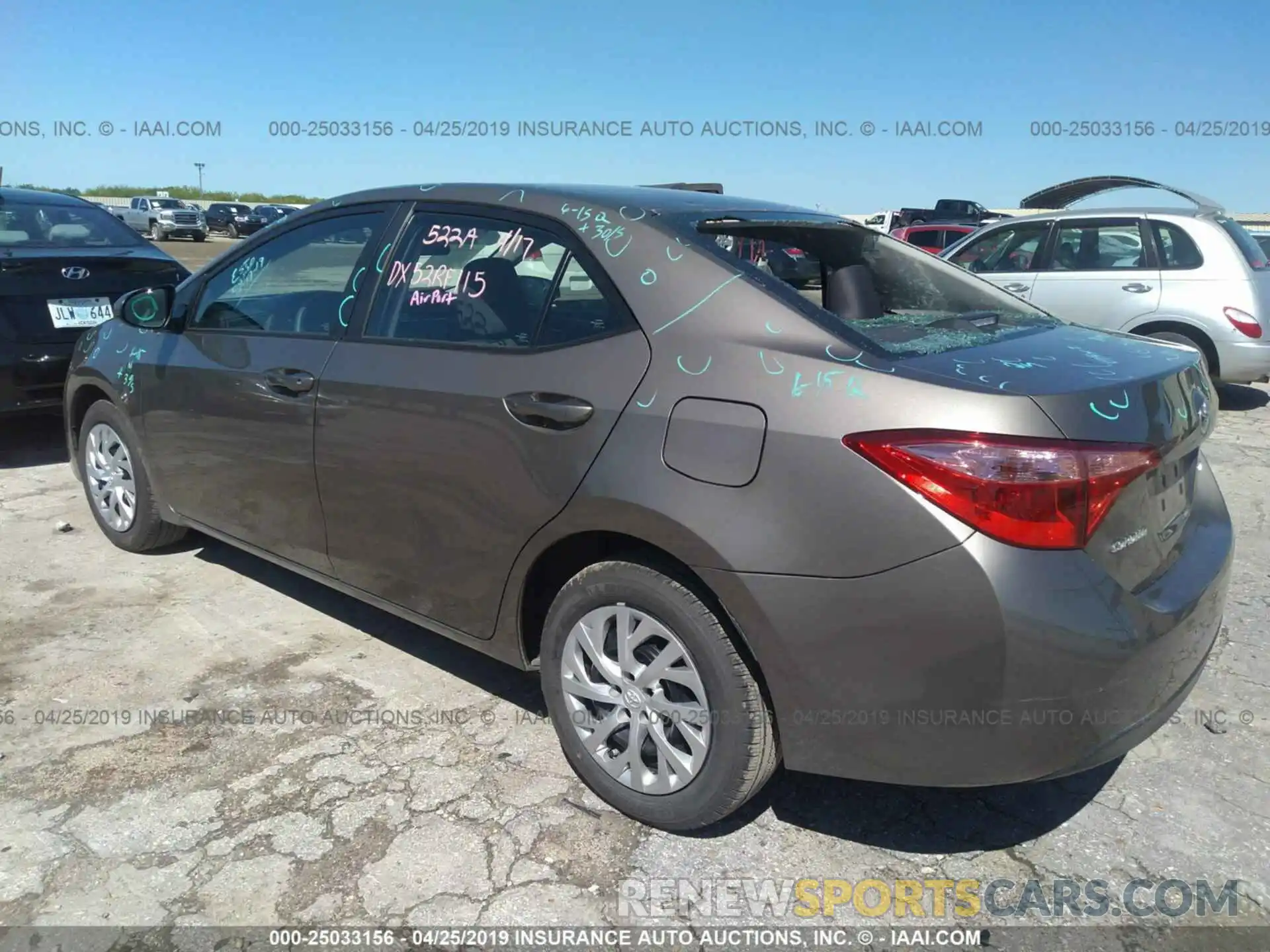 3 Photograph of a damaged car 5YFBURHE4KP902158 TOYOTA COROLLA 2019