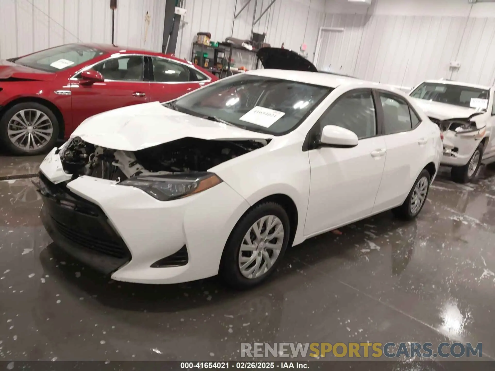 2 Photograph of a damaged car 5YFBURHE4KP904766 TOYOTA COROLLA 2019