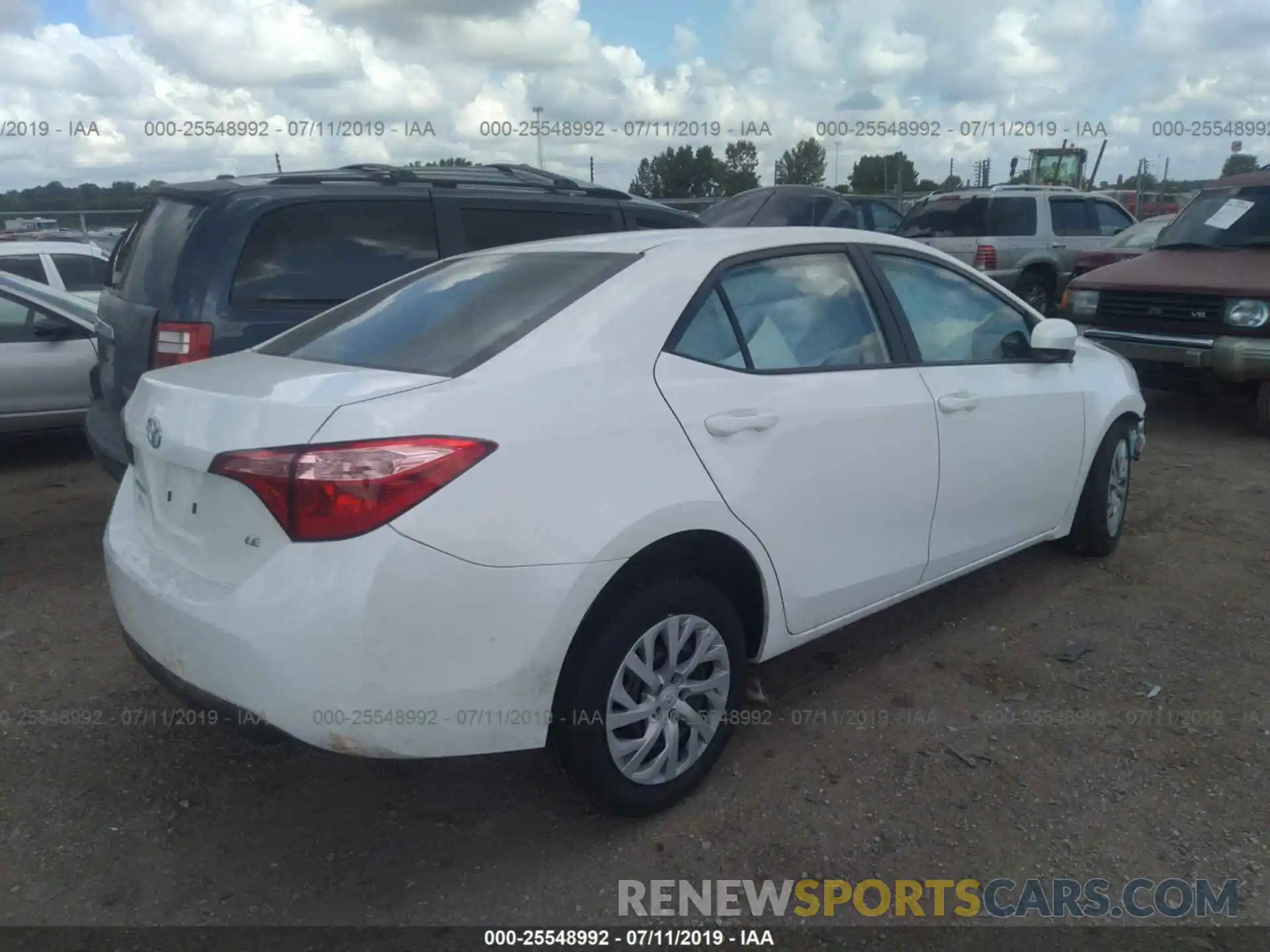 4 Photograph of a damaged car 5YFBURHE4KP907795 TOYOTA COROLLA 2019