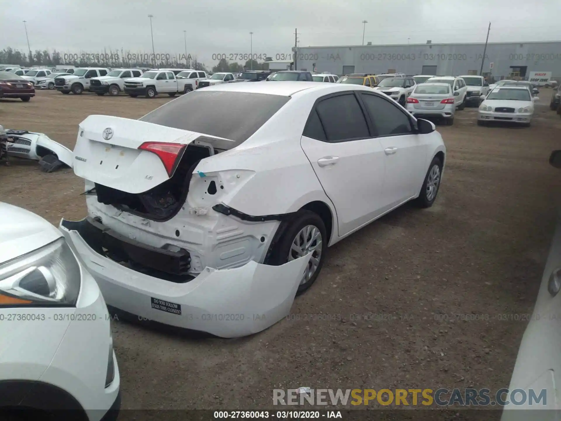 4 Photograph of a damaged car 5YFBURHE4KP910597 TOYOTA COROLLA 2019