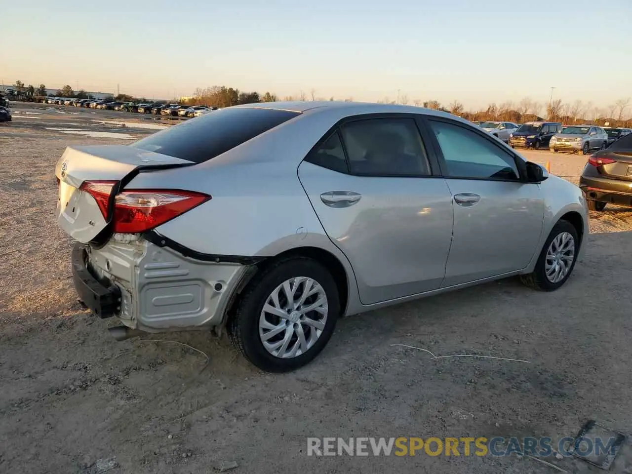 3 Photograph of a damaged car 5YFBURHE4KP912625 TOYOTA COROLLA 2019