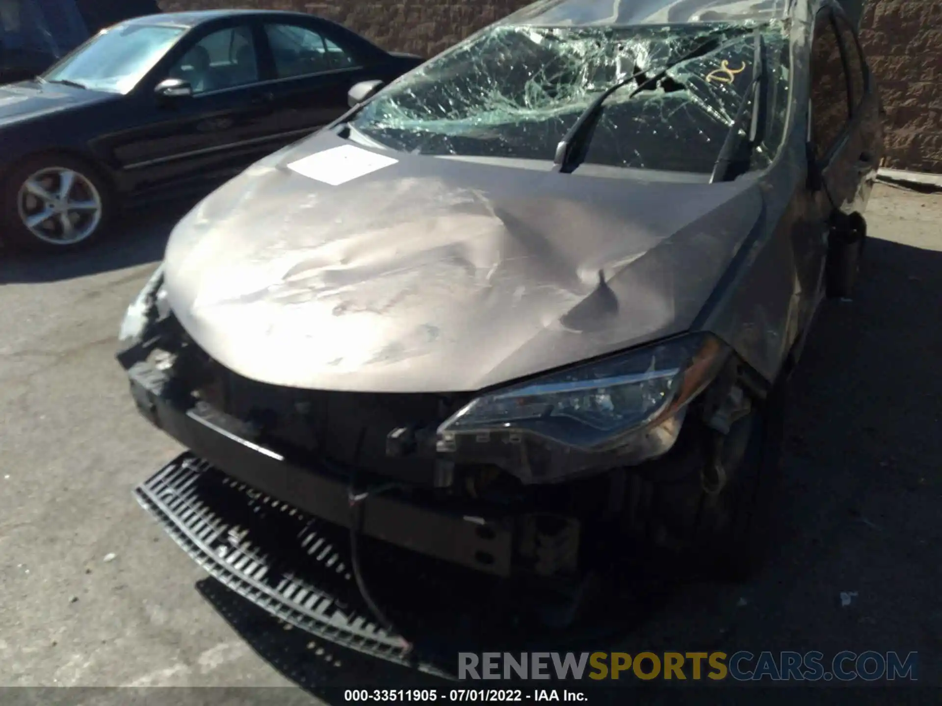 6 Photograph of a damaged car 5YFBURHE4KP913080 TOYOTA COROLLA 2019