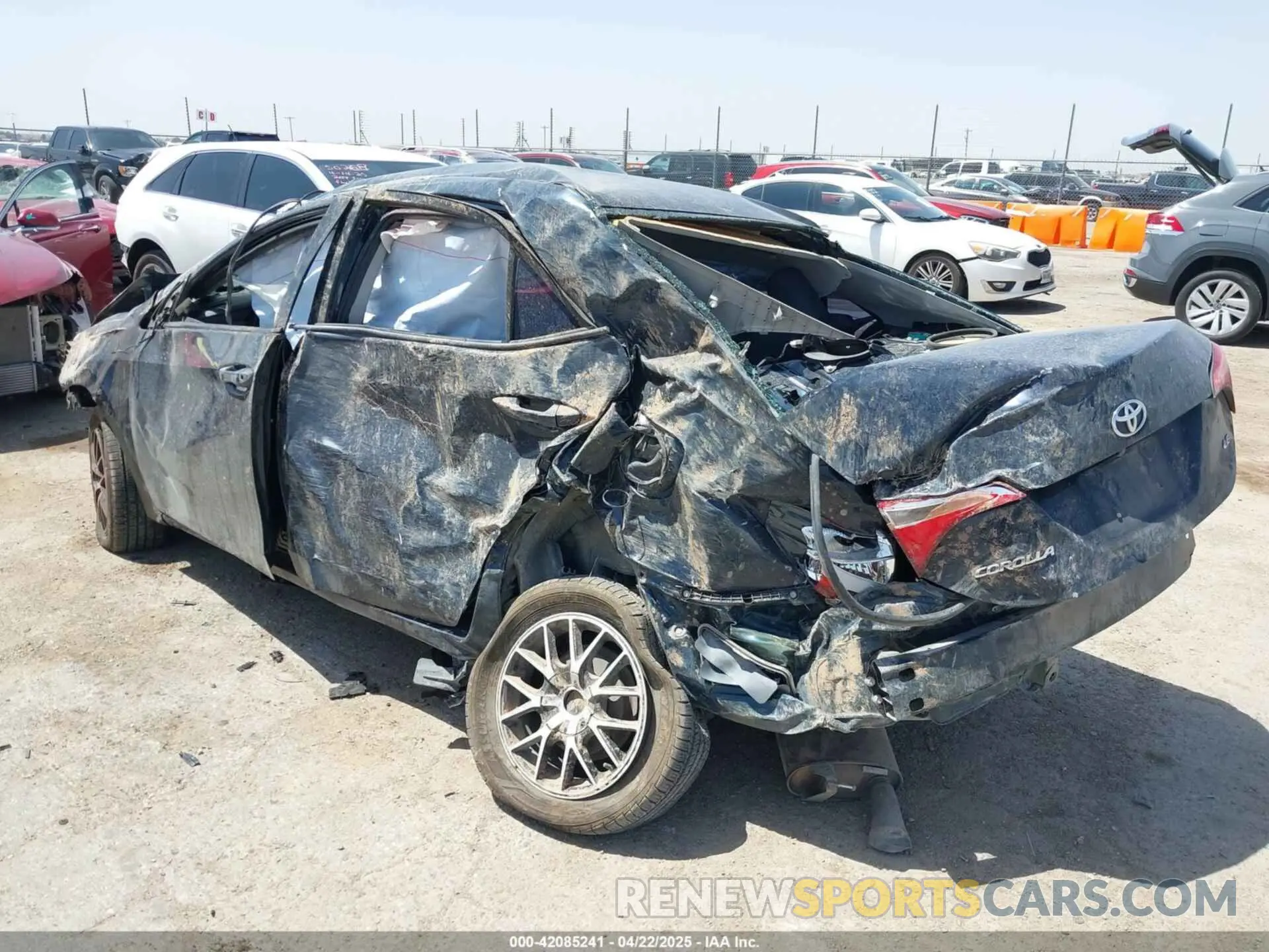 3 Photograph of a damaged car 5YFBURHE4KP918909 TOYOTA COROLLA 2019
