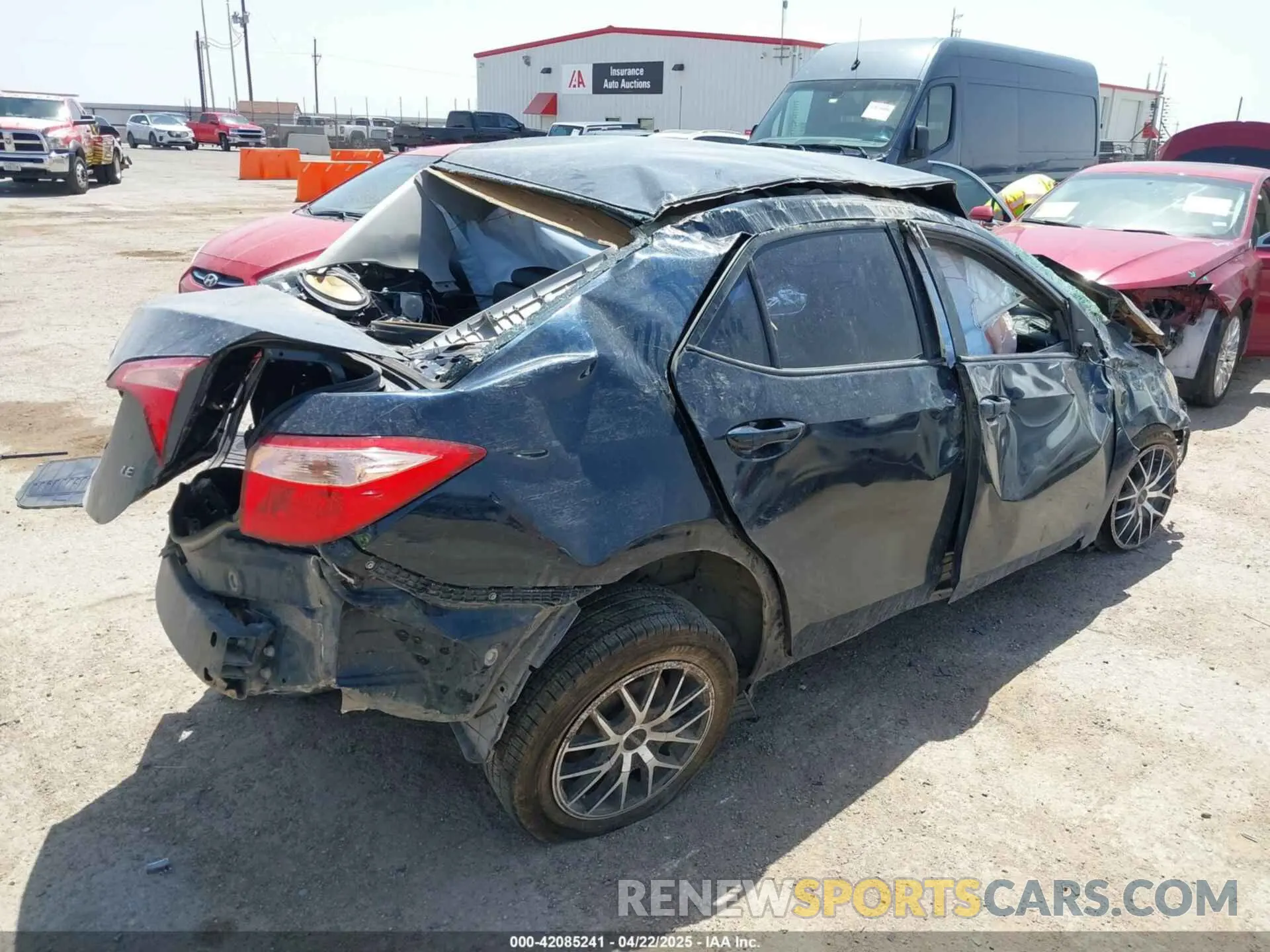 4 Photograph of a damaged car 5YFBURHE4KP918909 TOYOTA COROLLA 2019