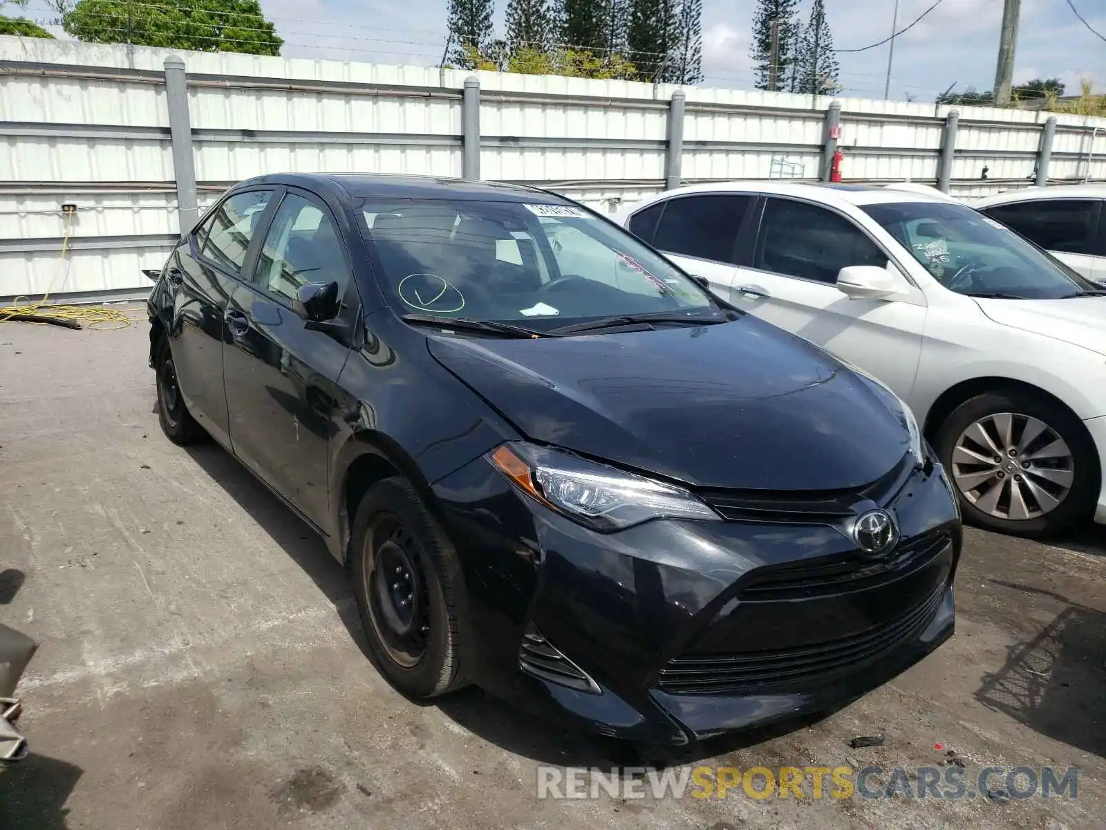 1 Photograph of a damaged car 5YFBURHE4KP919963 TOYOTA COROLLA 2019