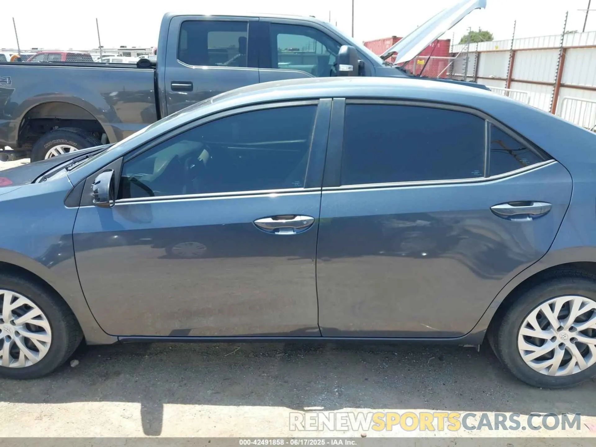 14 Photograph of a damaged car 5YFBURHE4KP923611 TOYOTA COROLLA 2019