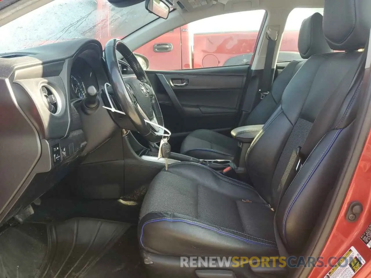 7 Photograph of a damaged car 5YFBURHE4KP924368 TOYOTA COROLLA 2019