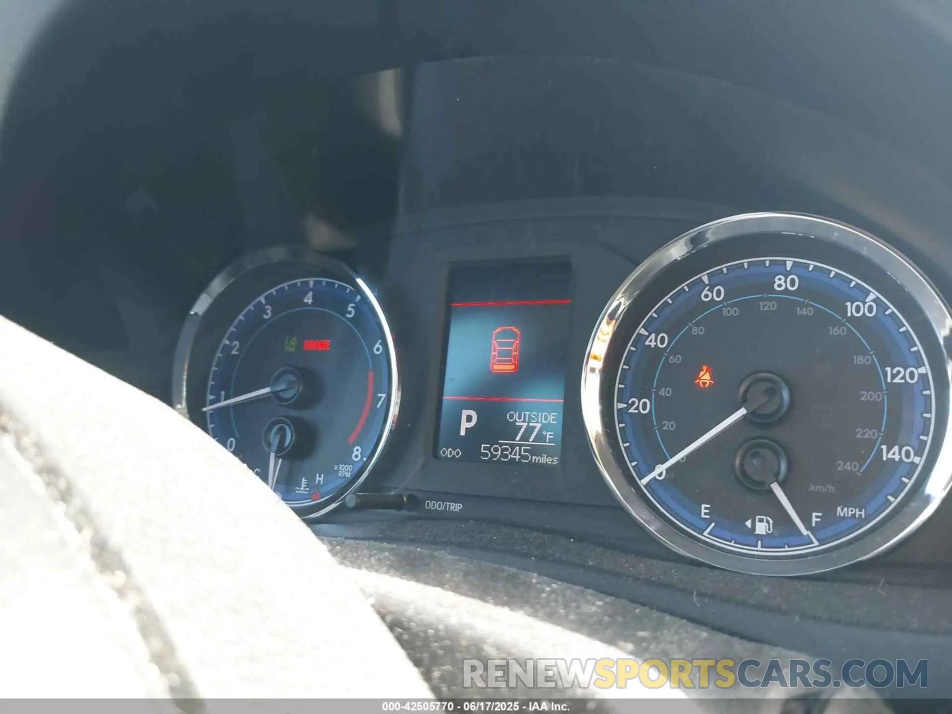 7 Photograph of a damaged car 5YFBURHE4KP925858 TOYOTA COROLLA 2019