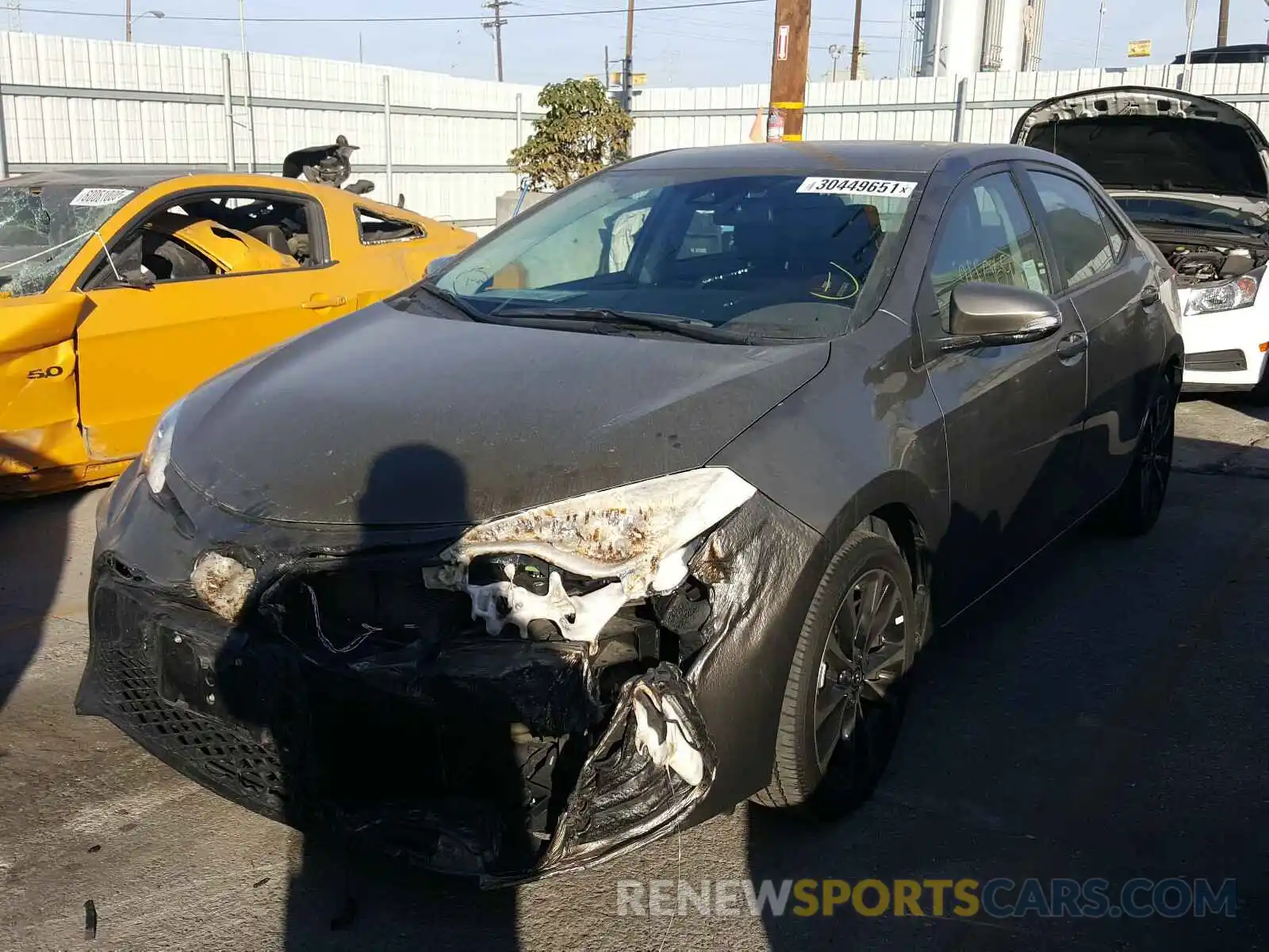 2 Photograph of a damaged car 5YFBURHE4KP926475 TOYOTA COROLLA 2019