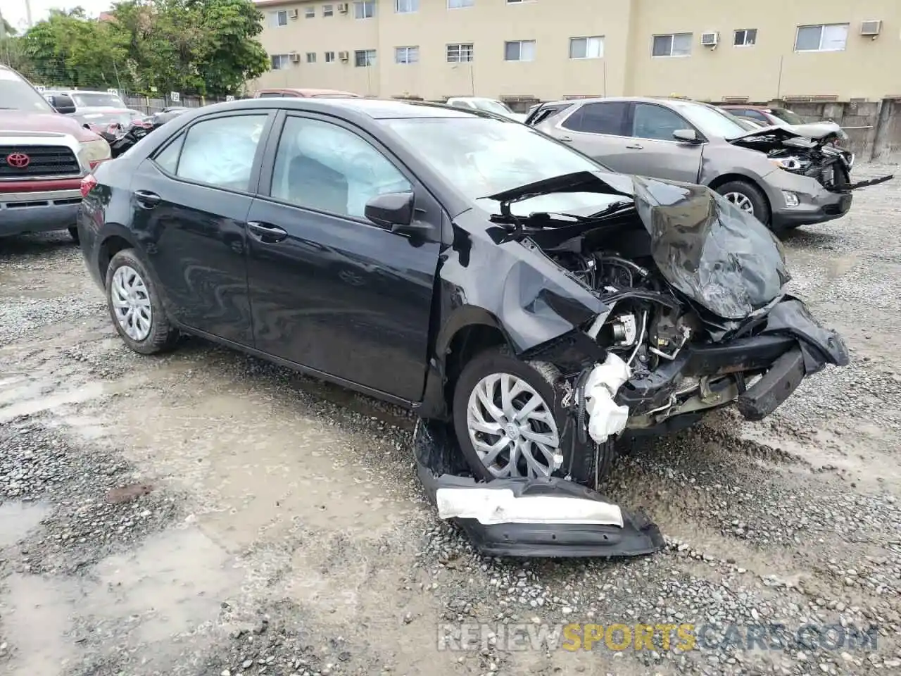 1 Photograph of a damaged car 5YFBURHE4KP935077 TOYOTA COROLLA 2019