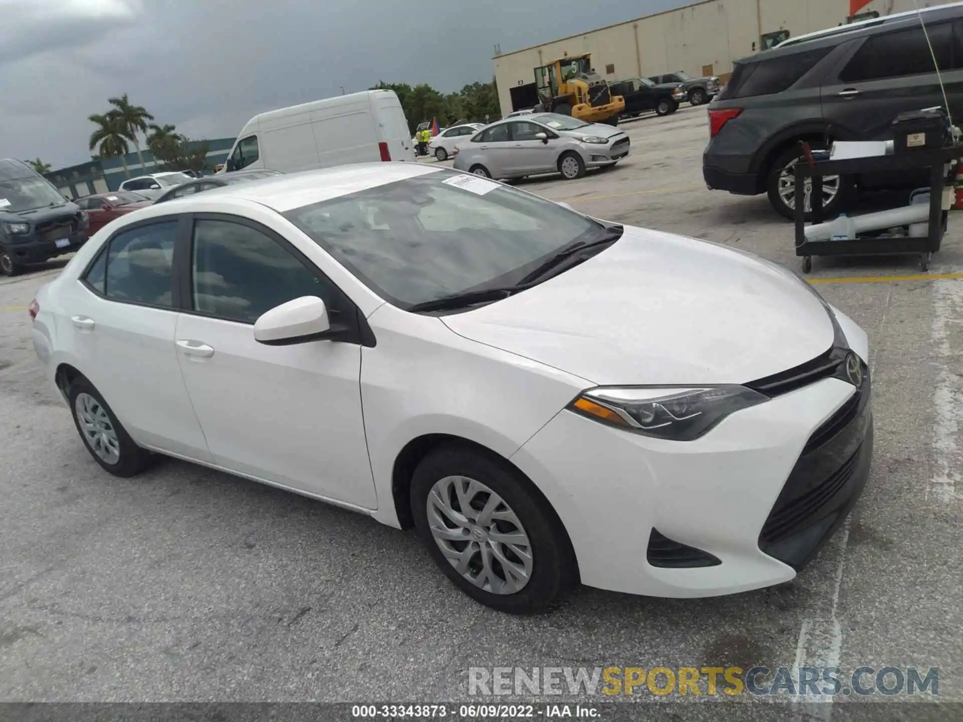 1 Photograph of a damaged car 5YFBURHE4KP936052 TOYOTA COROLLA 2019