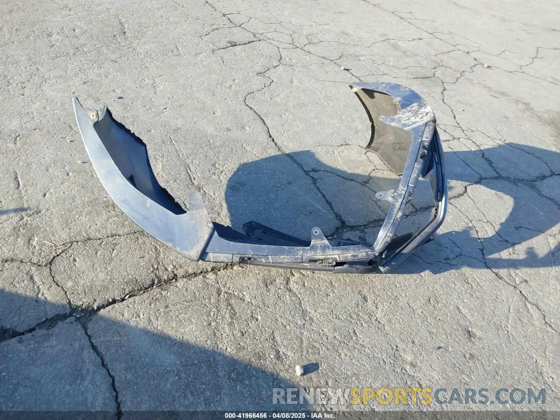 12 Photograph of a damaged car 5YFBURHE4KP938142 TOYOTA COROLLA 2019