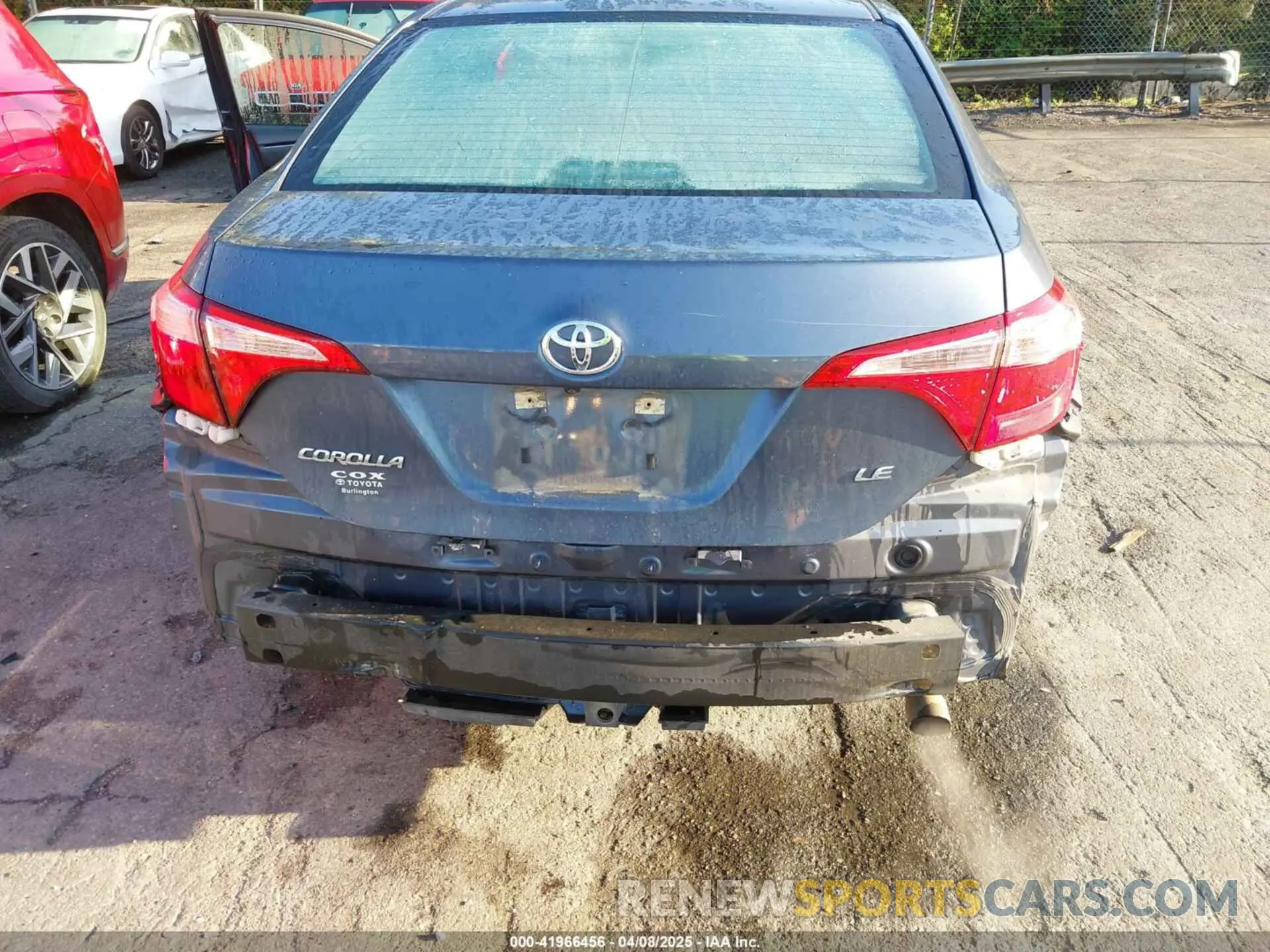 19 Photograph of a damaged car 5YFBURHE4KP938142 TOYOTA COROLLA 2019
