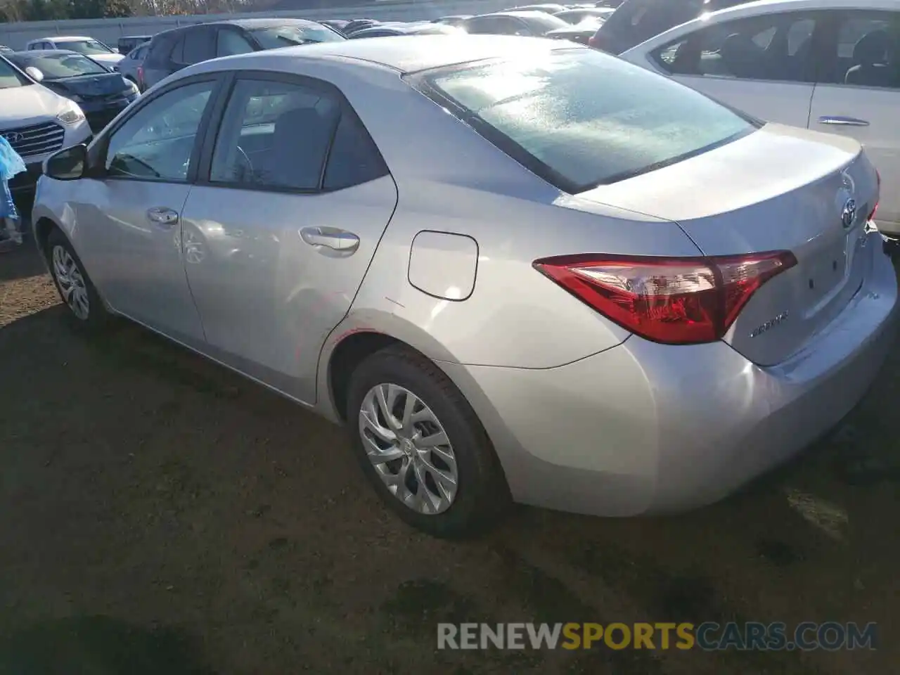 2 Photograph of a damaged car 5YFBURHE4KP938514 TOYOTA COROLLA 2019