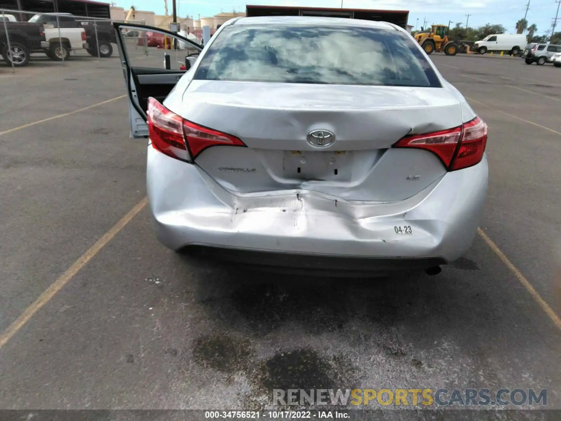 6 Photograph of a damaged car 5YFBURHE4KP943406 TOYOTA COROLLA 2019