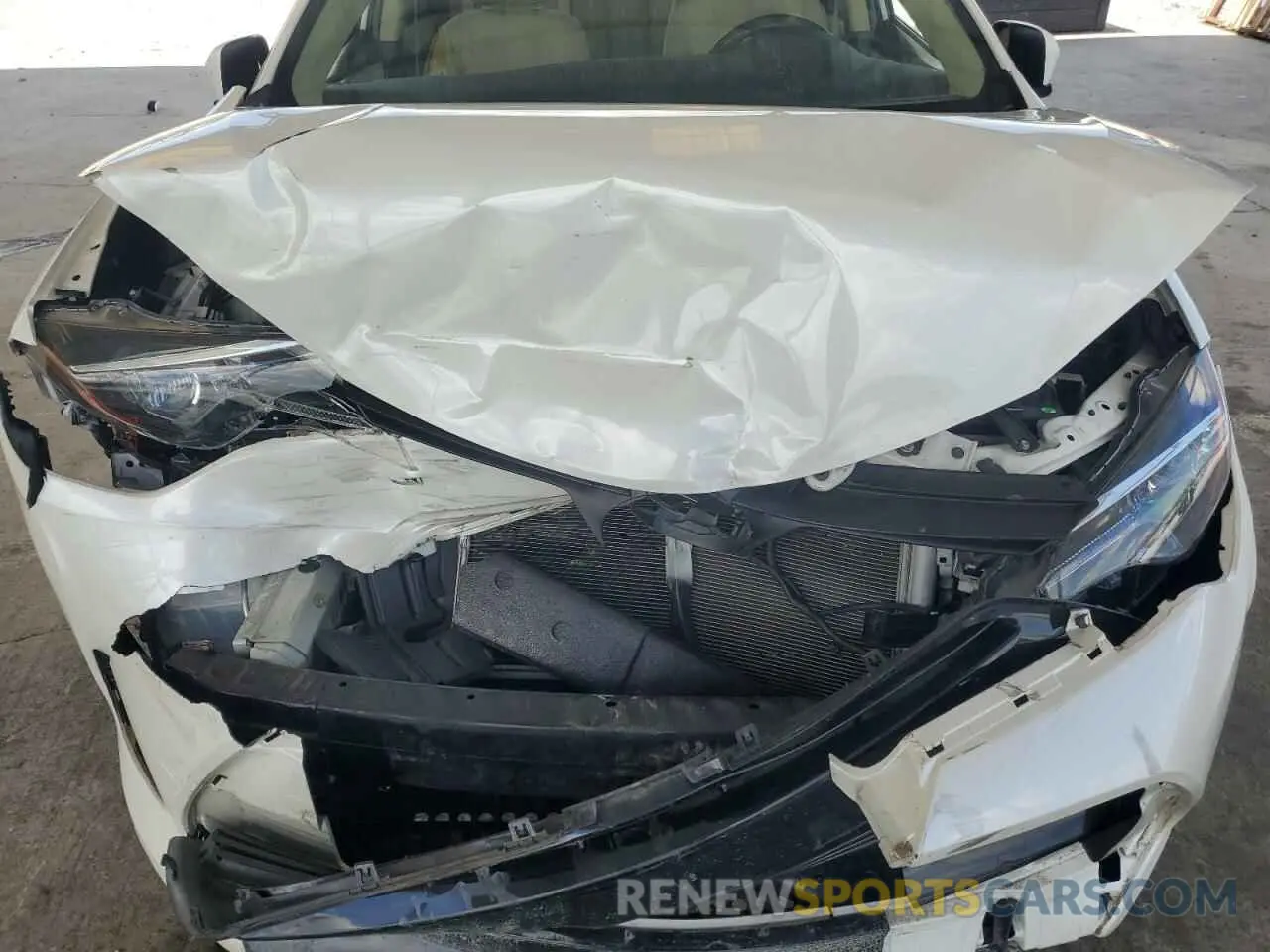 11 Photograph of a damaged car 5YFBURHE4KP945205 TOYOTA COROLLA 2019