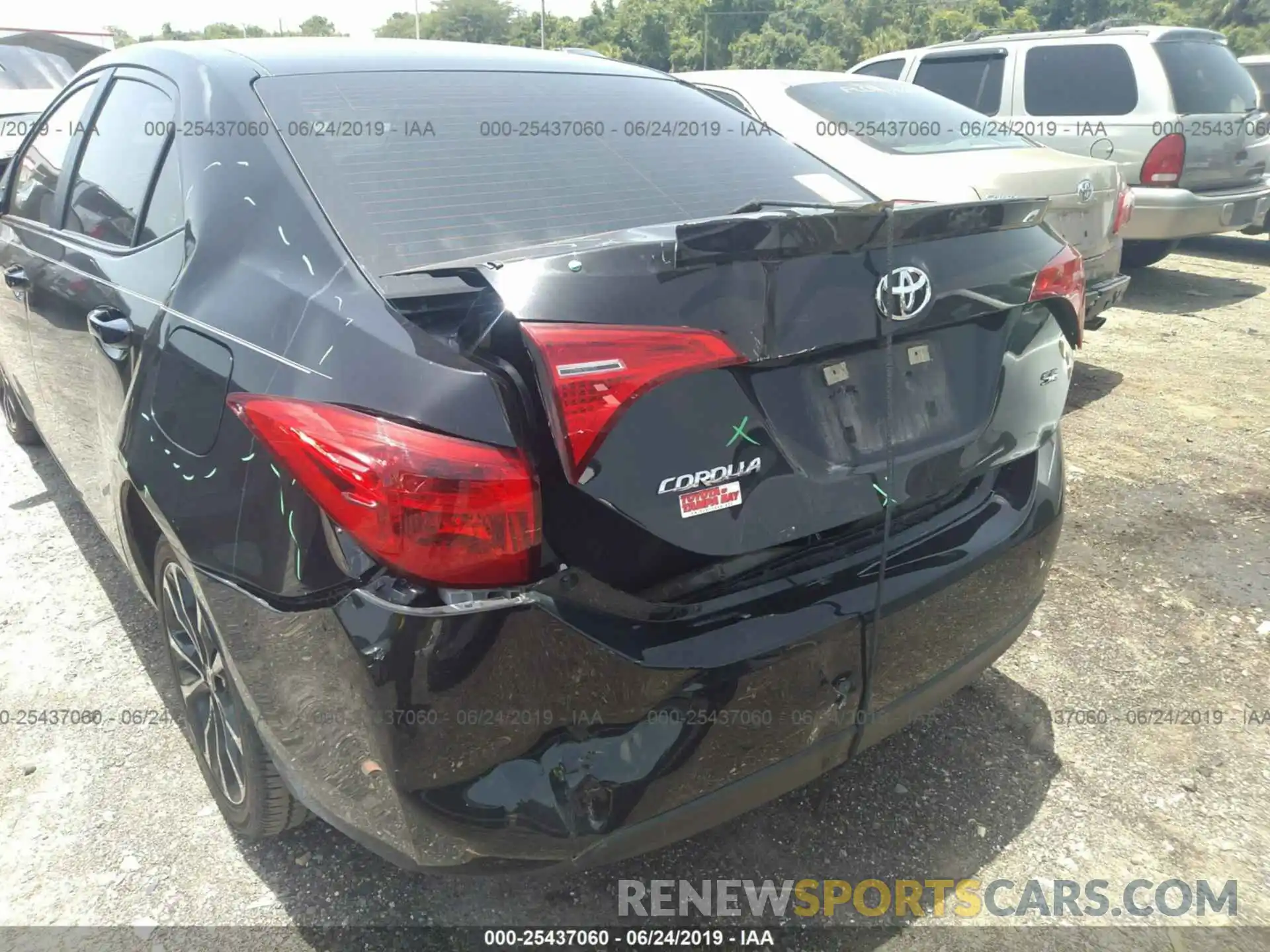 6 Photograph of a damaged car 5YFBURHE5KP857375 TOYOTA COROLLA 2019