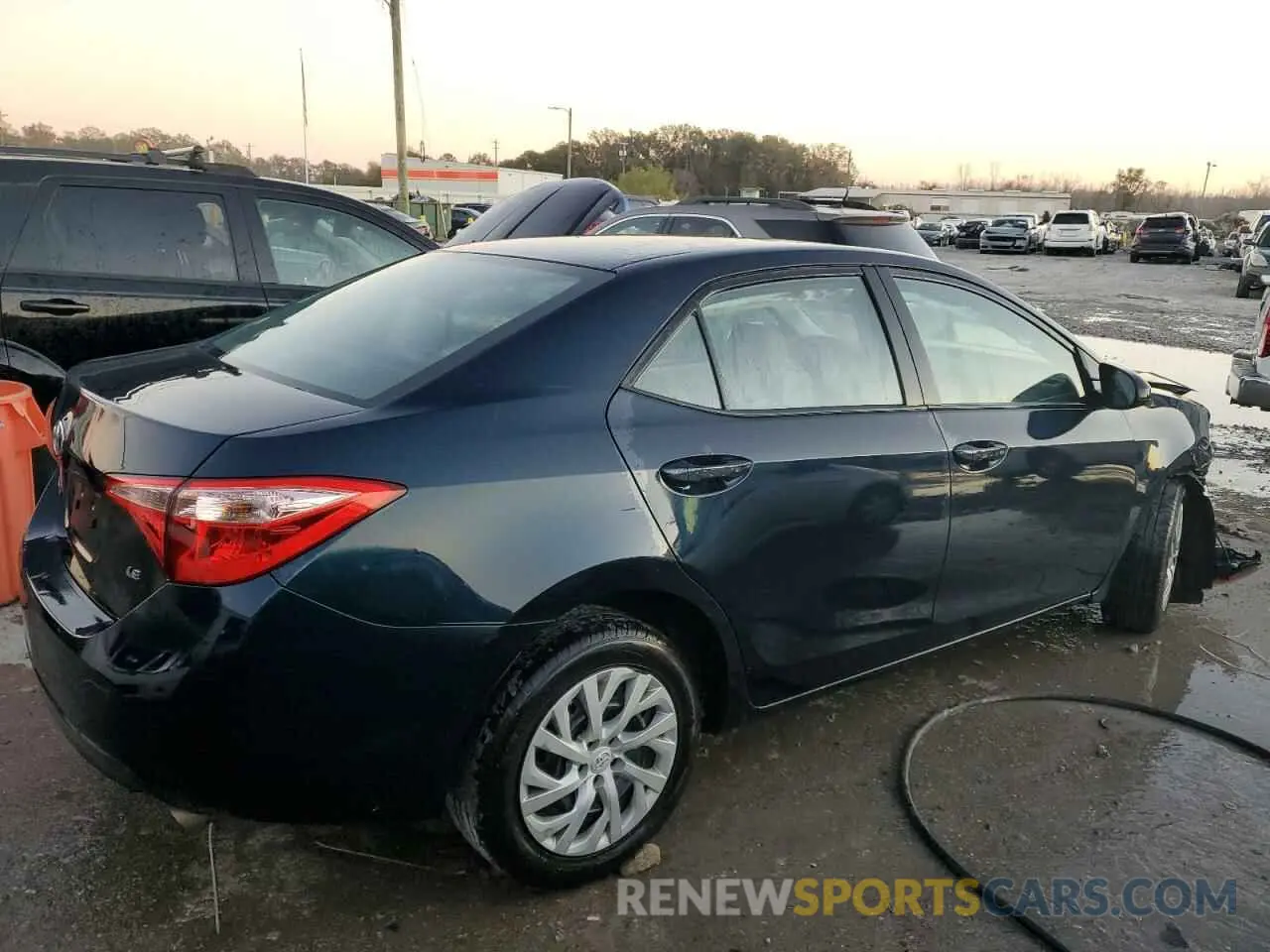 3 Photograph of a damaged car 5YFBURHE5KP859143 TOYOTA COROLLA 2019