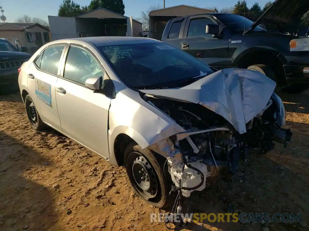 1 Photograph of a damaged car 5YFBURHE5KP861085 TOYOTA COROLLA 2019