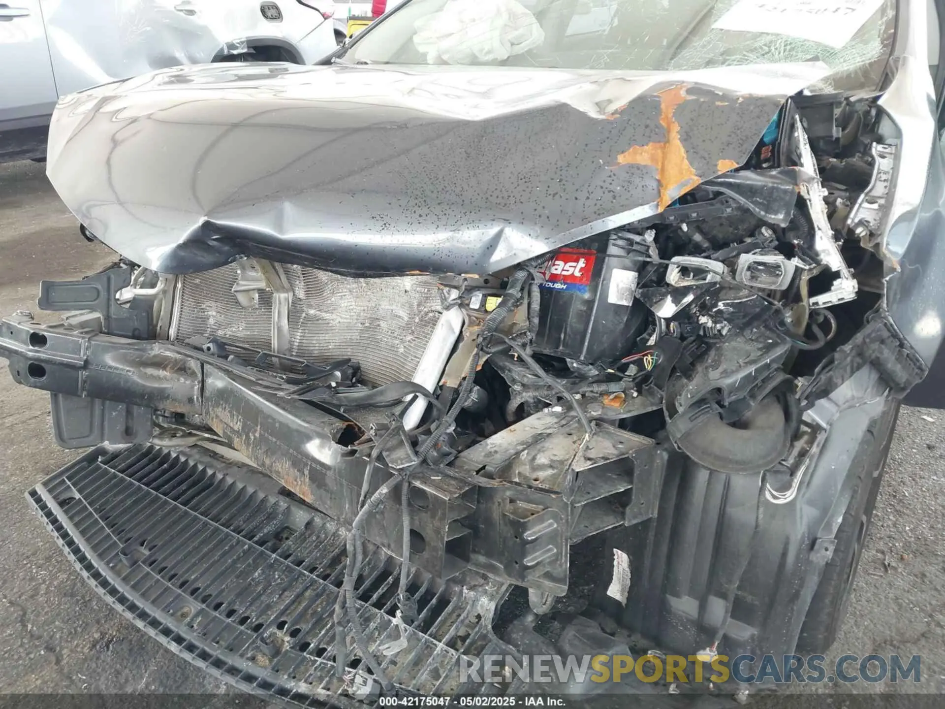 6 Photograph of a damaged car 5YFBURHE5KP862334 TOYOTA COROLLA 2019