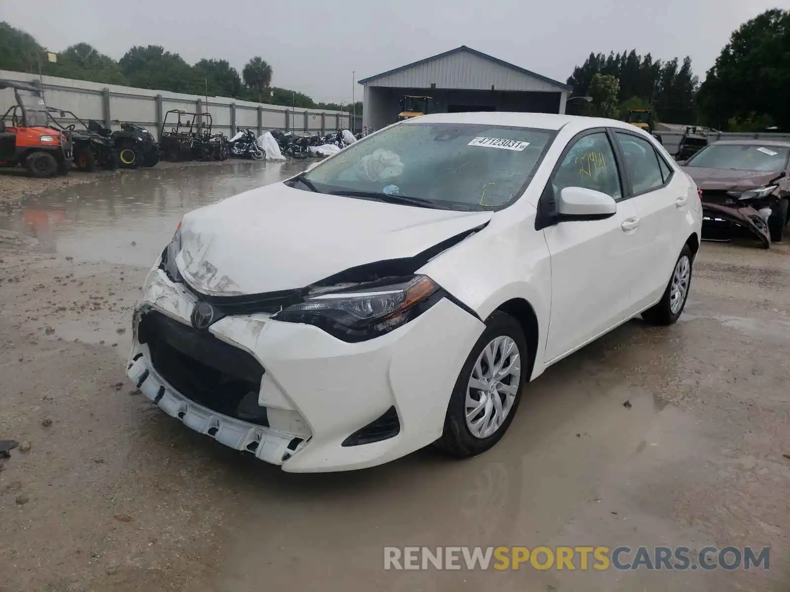 2 Photograph of a damaged car 5YFBURHE5KP866982 TOYOTA COROLLA 2019