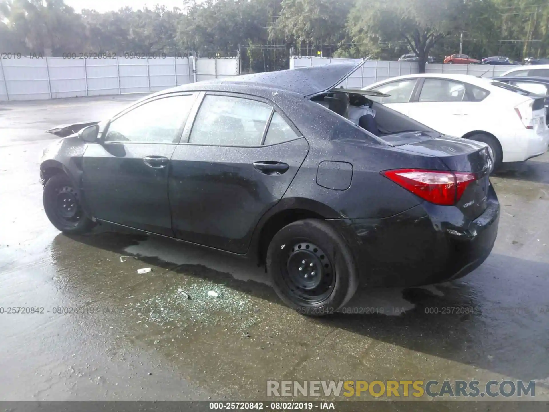 3 Photograph of a damaged car 5YFBURHE5KP868344 TOYOTA COROLLA 2019